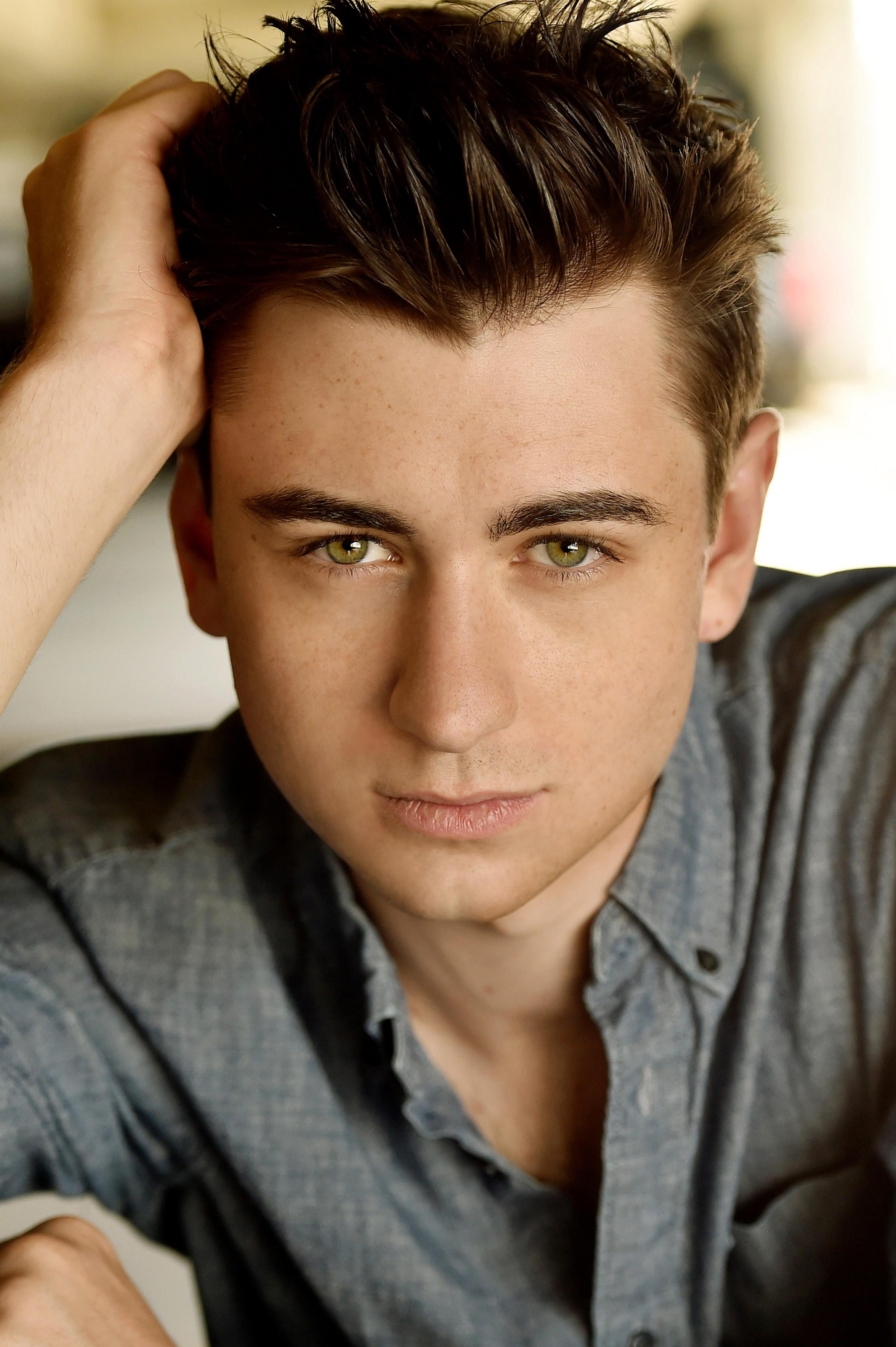 actor Julian von Nagel large photo