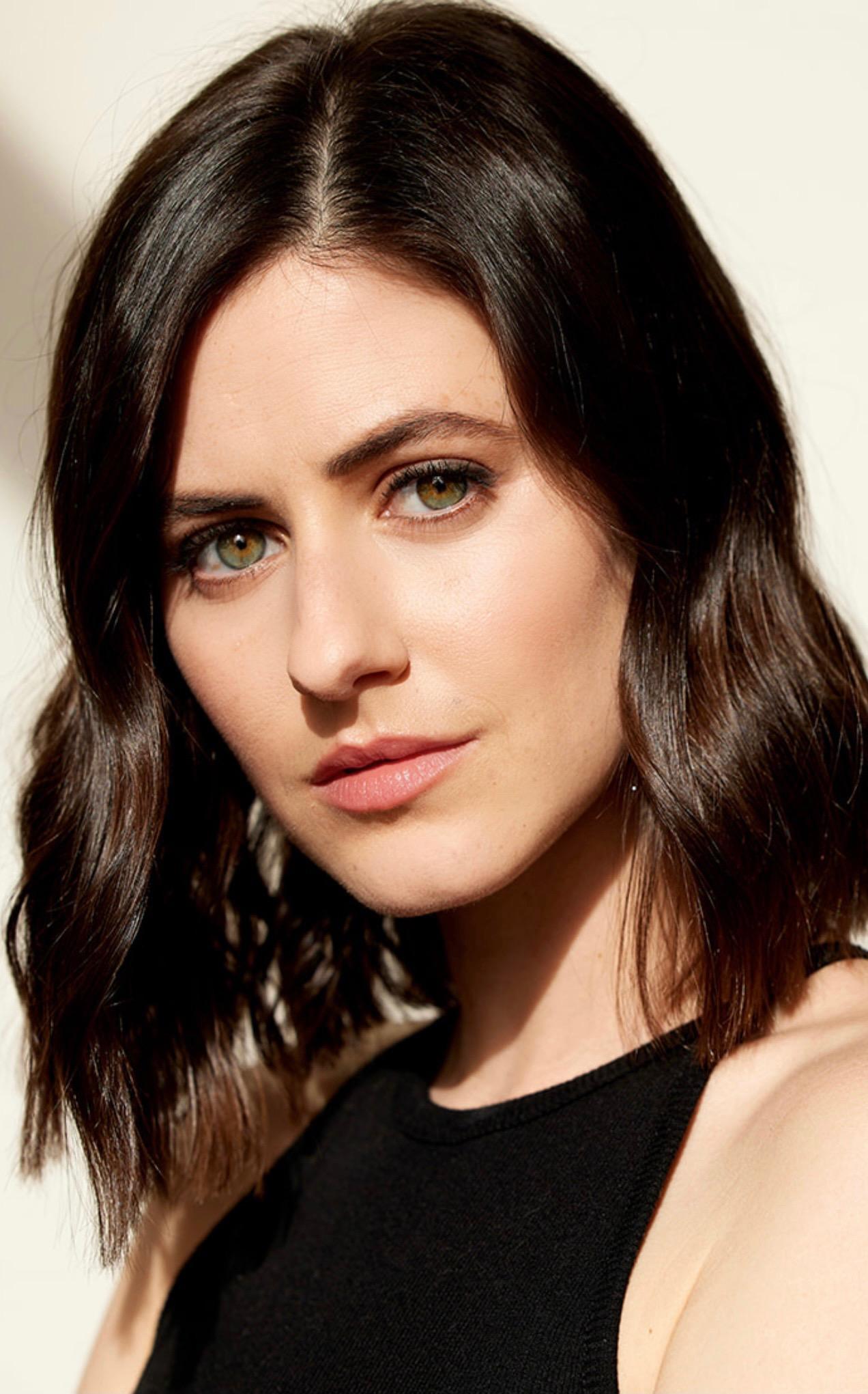 actor Remy Nozik large photo