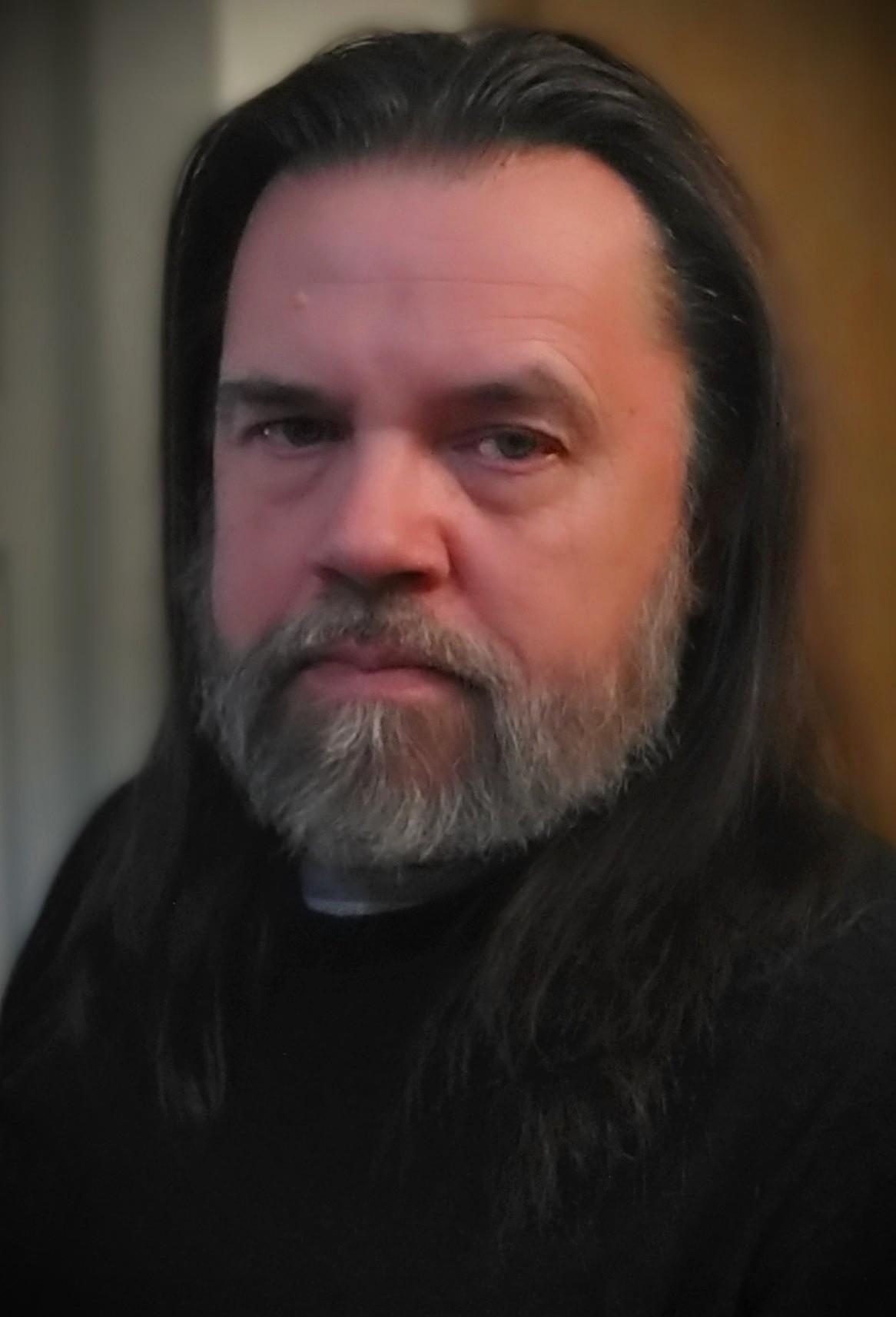 actor Nick Fenske large photo