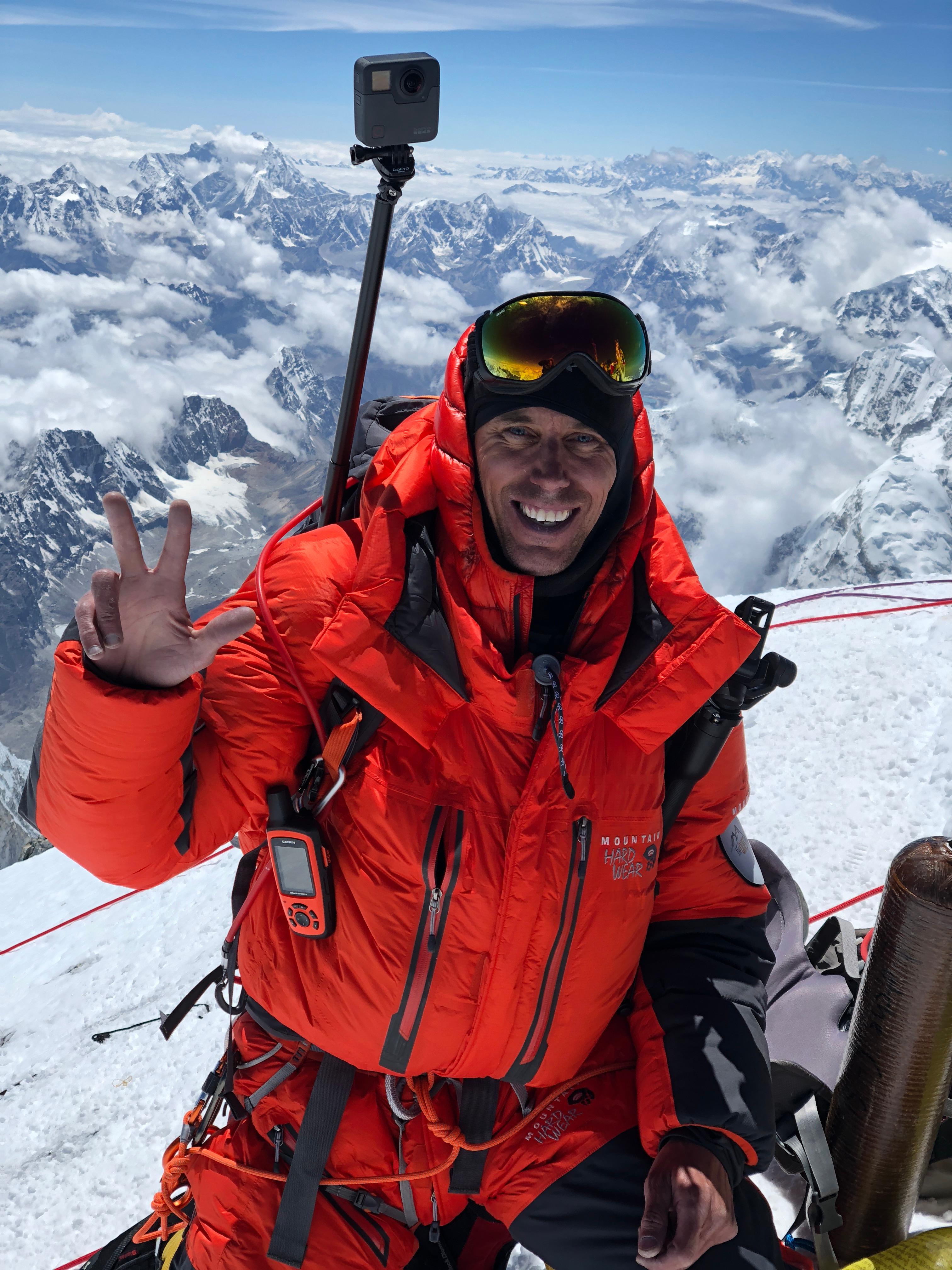 actor Alex Harz large photo