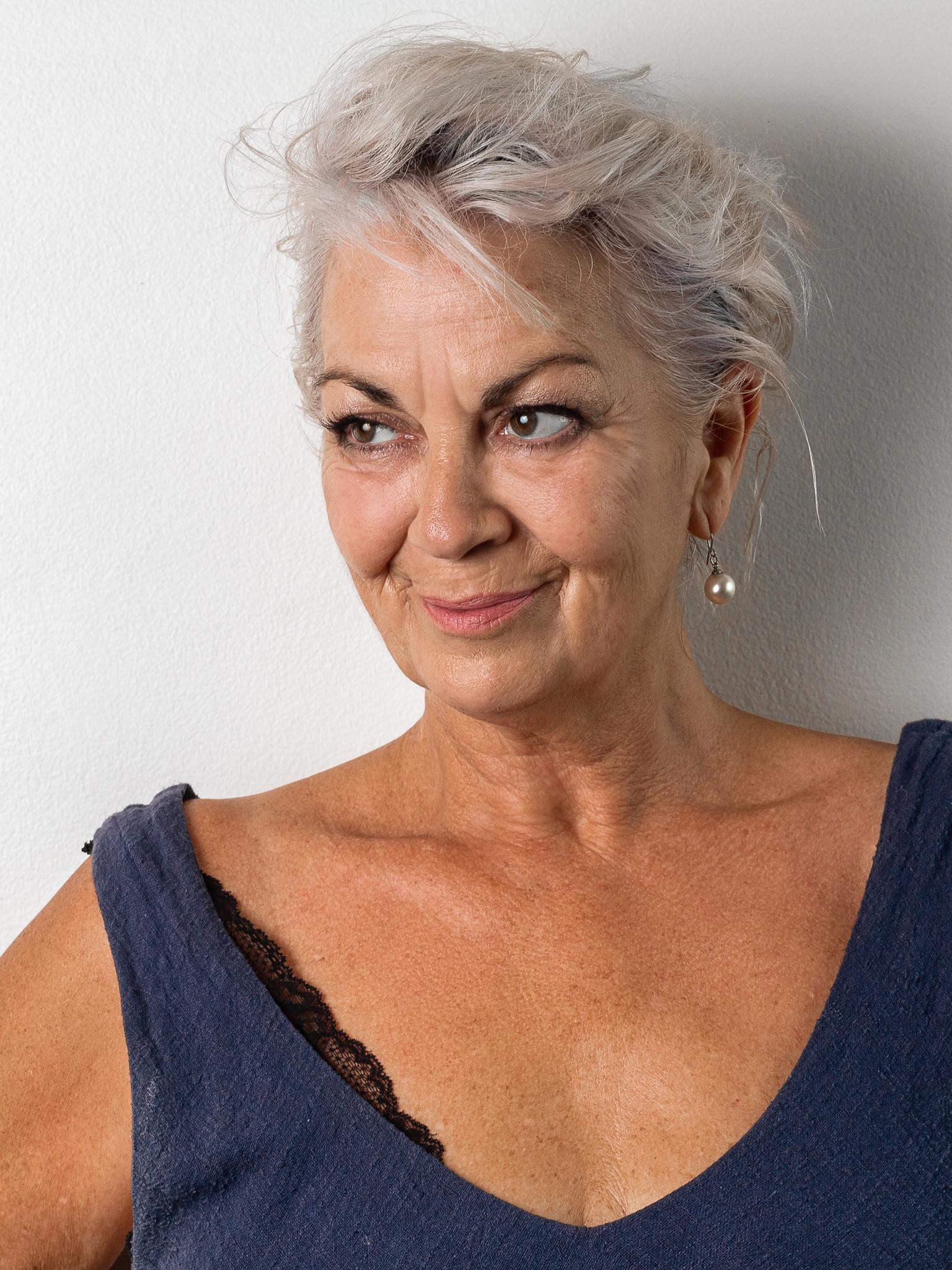 actor Mercia Deane-Johns large photo