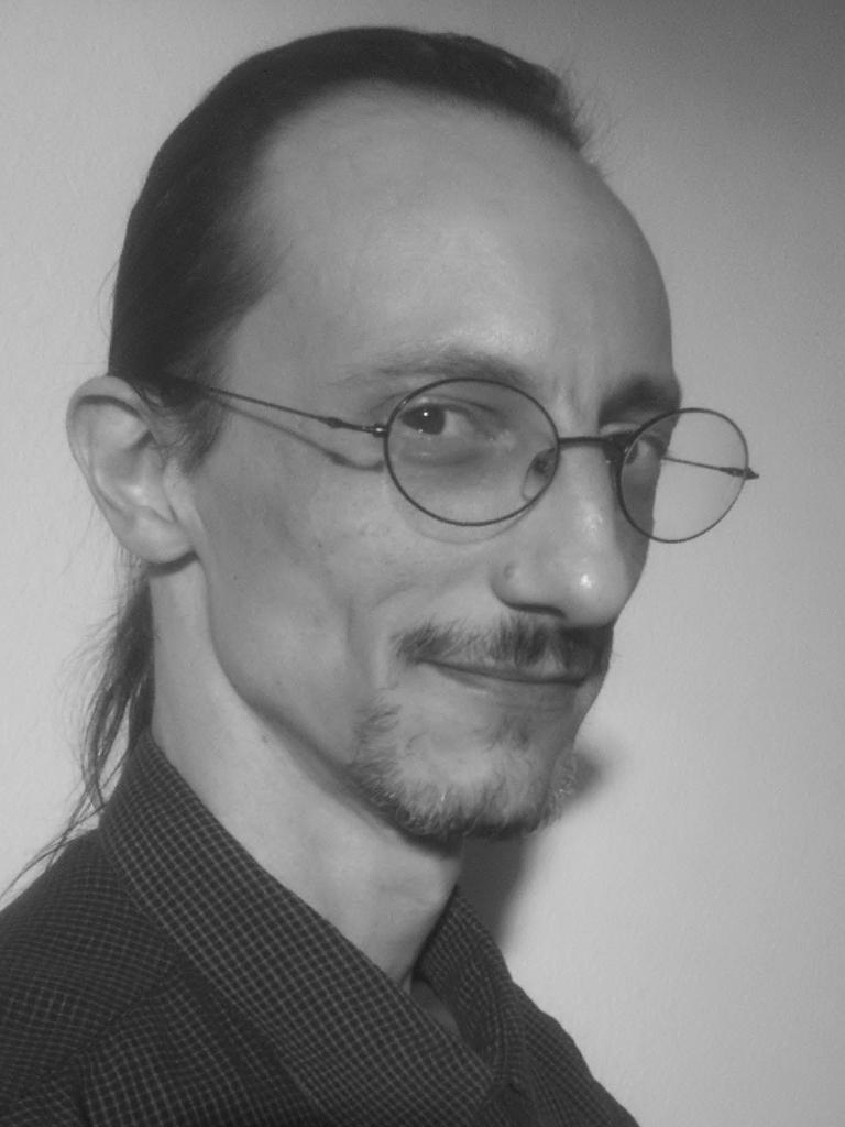 actor Mark Balunis large photo