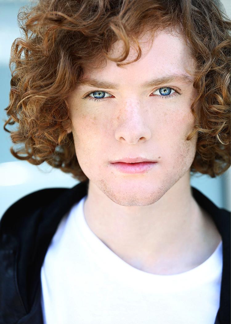 actor Justin Dwayne Hall large photo