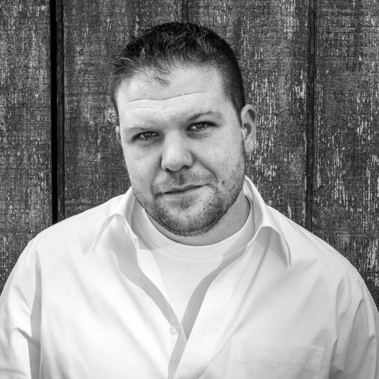 actor Tom Garland large photo