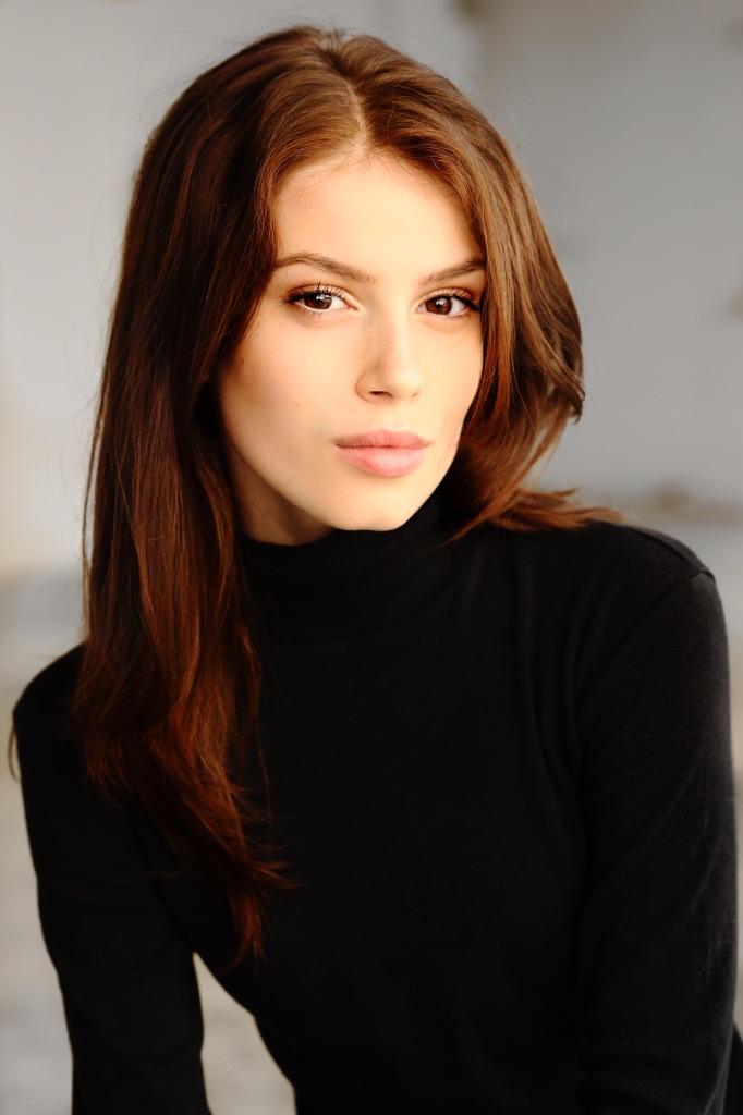 actor Alma Noce large photo