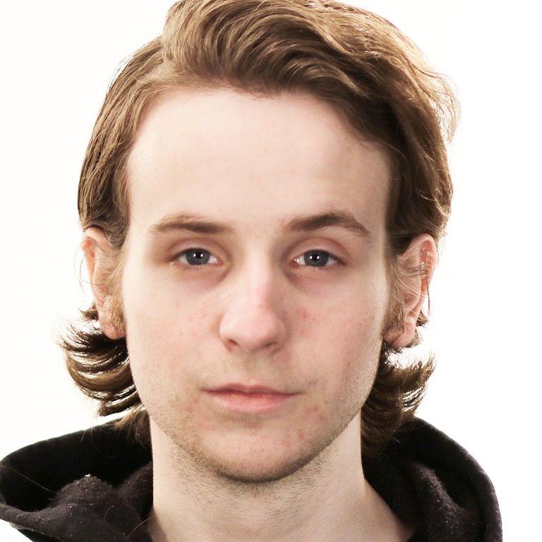 actor Thomas Carvey large photo