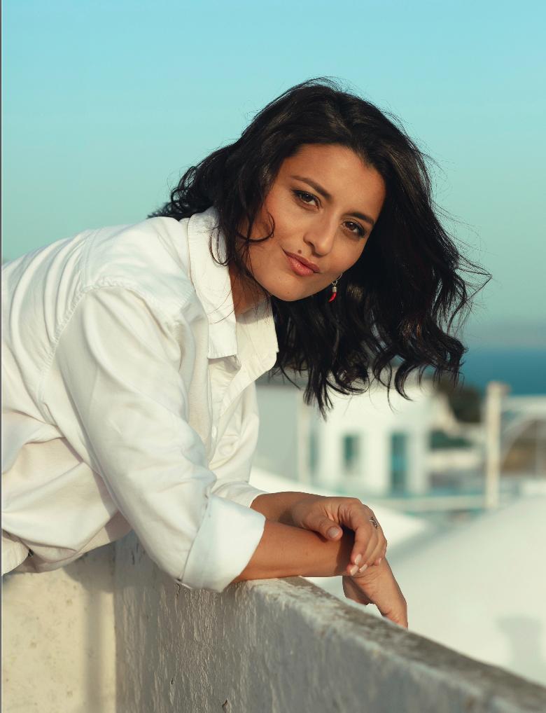 actor Anissa Daoud large photo