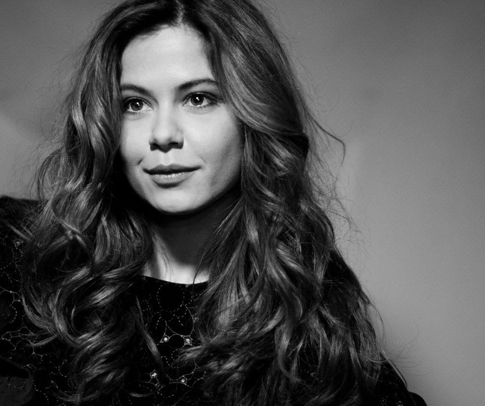 actor Jelena Jovanova large photo