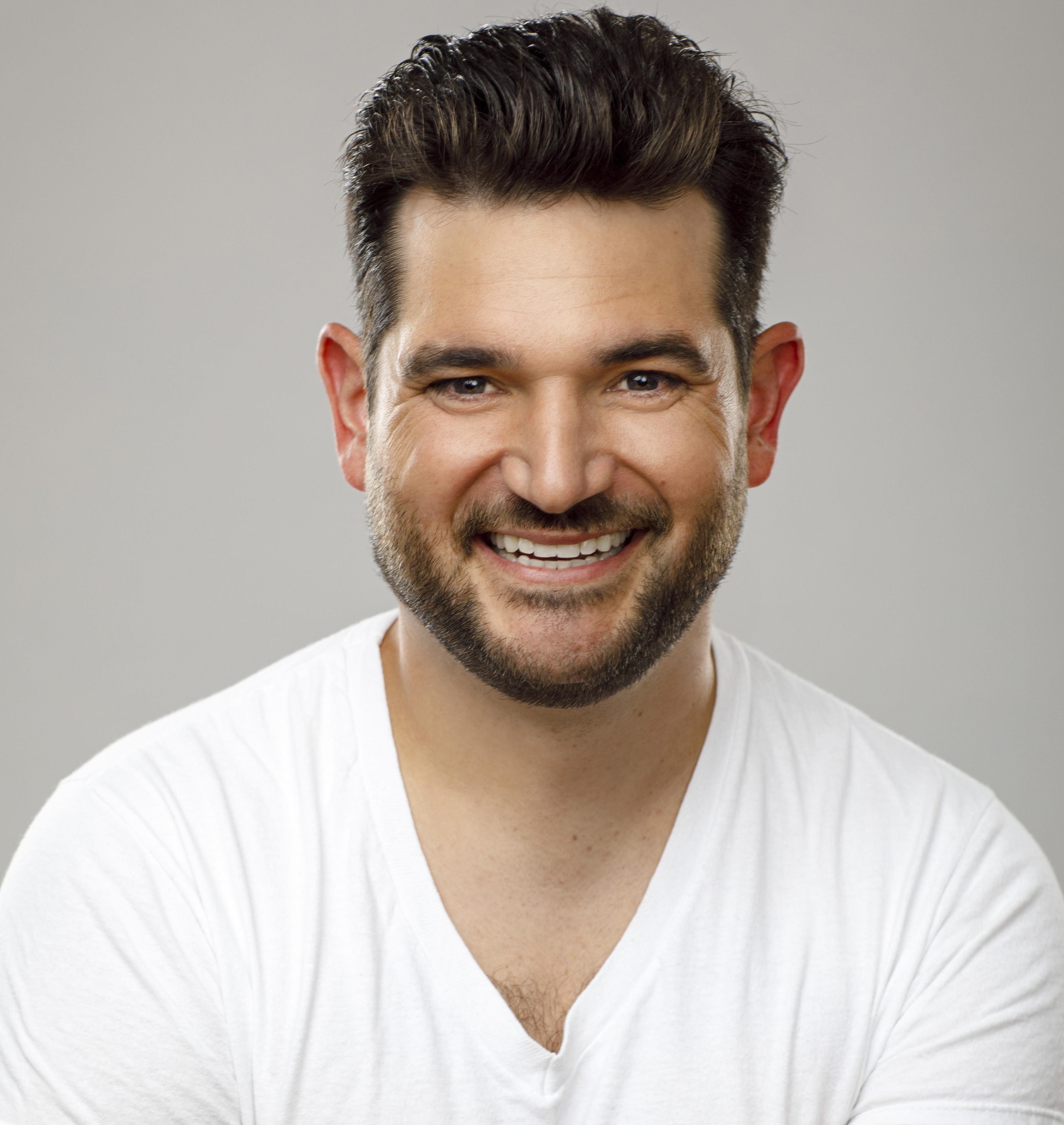 actor Parker Dowling large photo