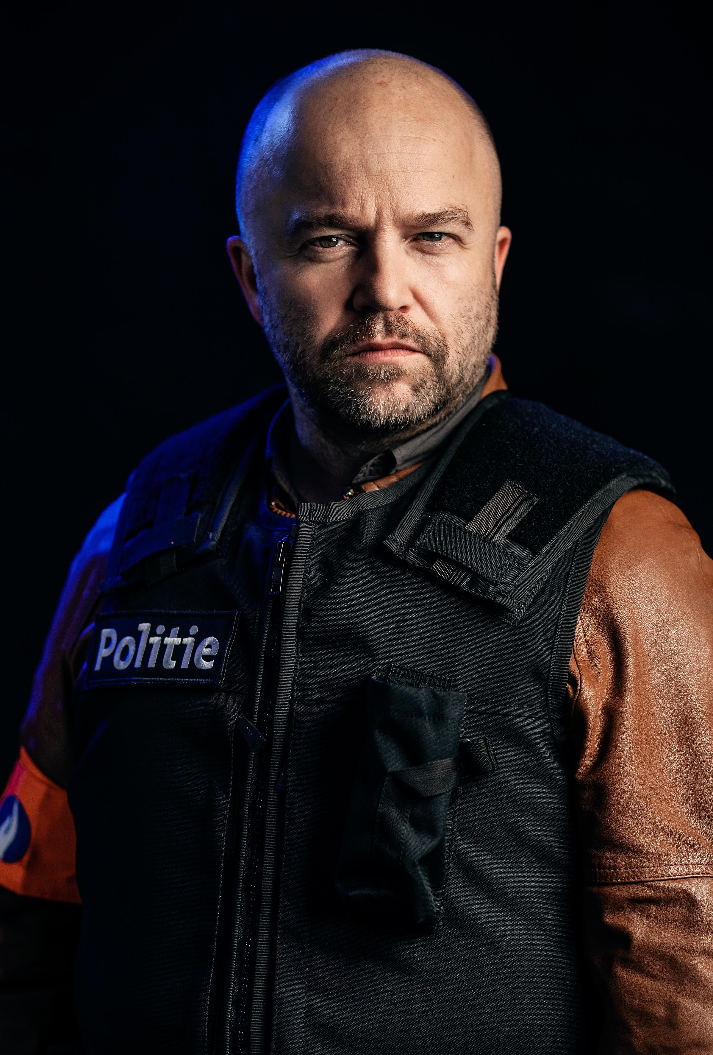 actor Sven De Ridder large photo