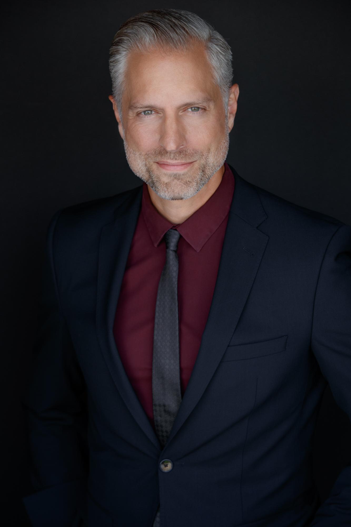 actor Constantine Antoniou large photo