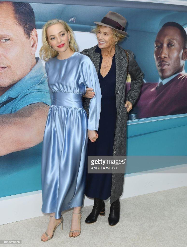 actor Maggie Nixon large photo