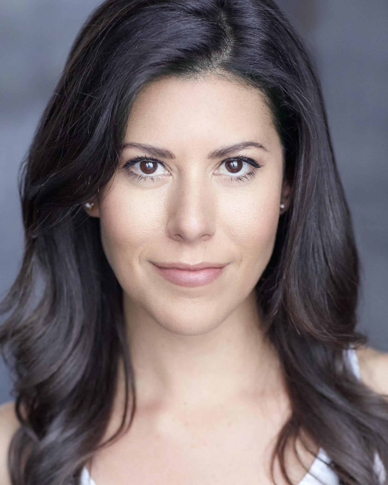 actor Cristina Dohmen large photo