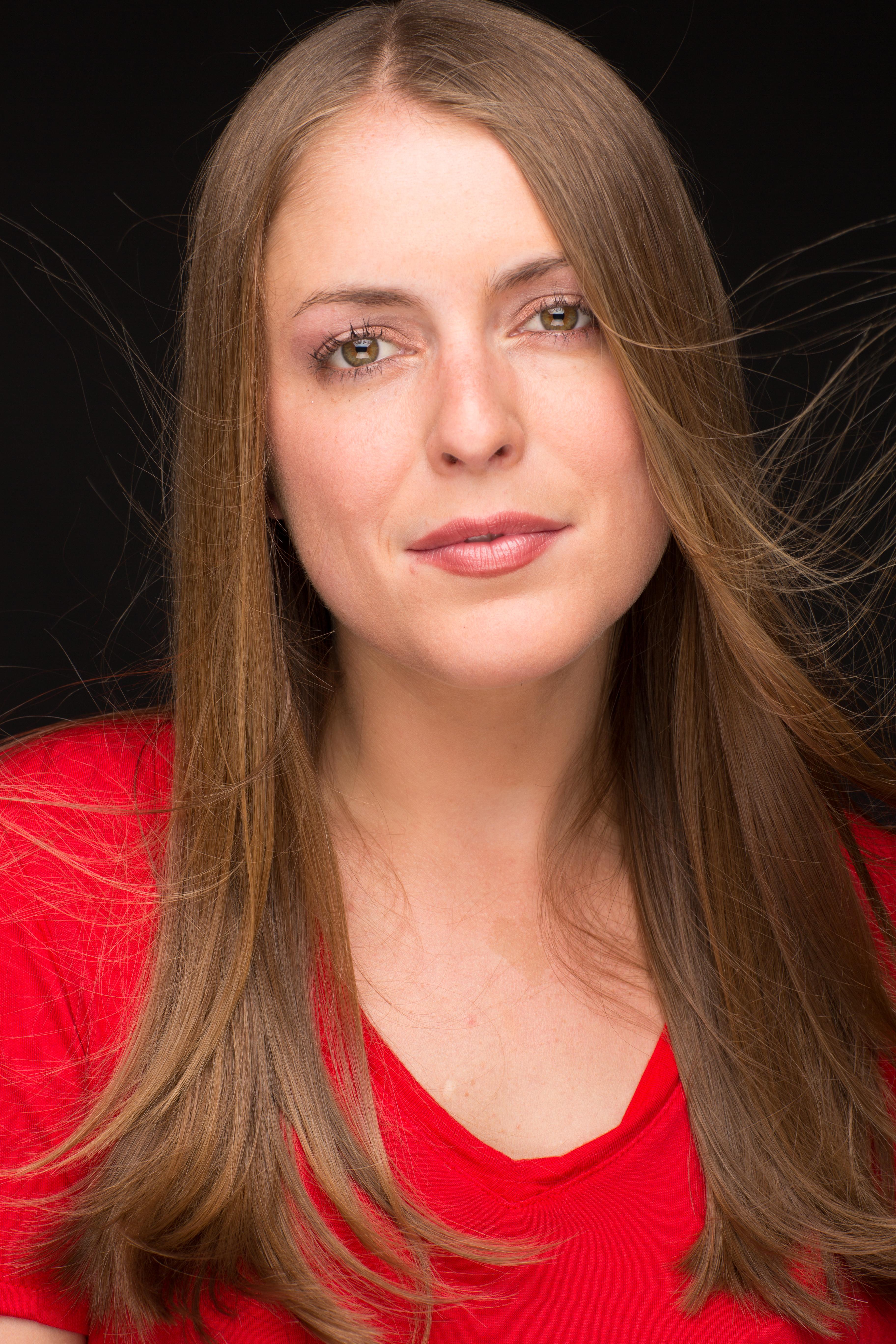 actor Brianna Doss large photo