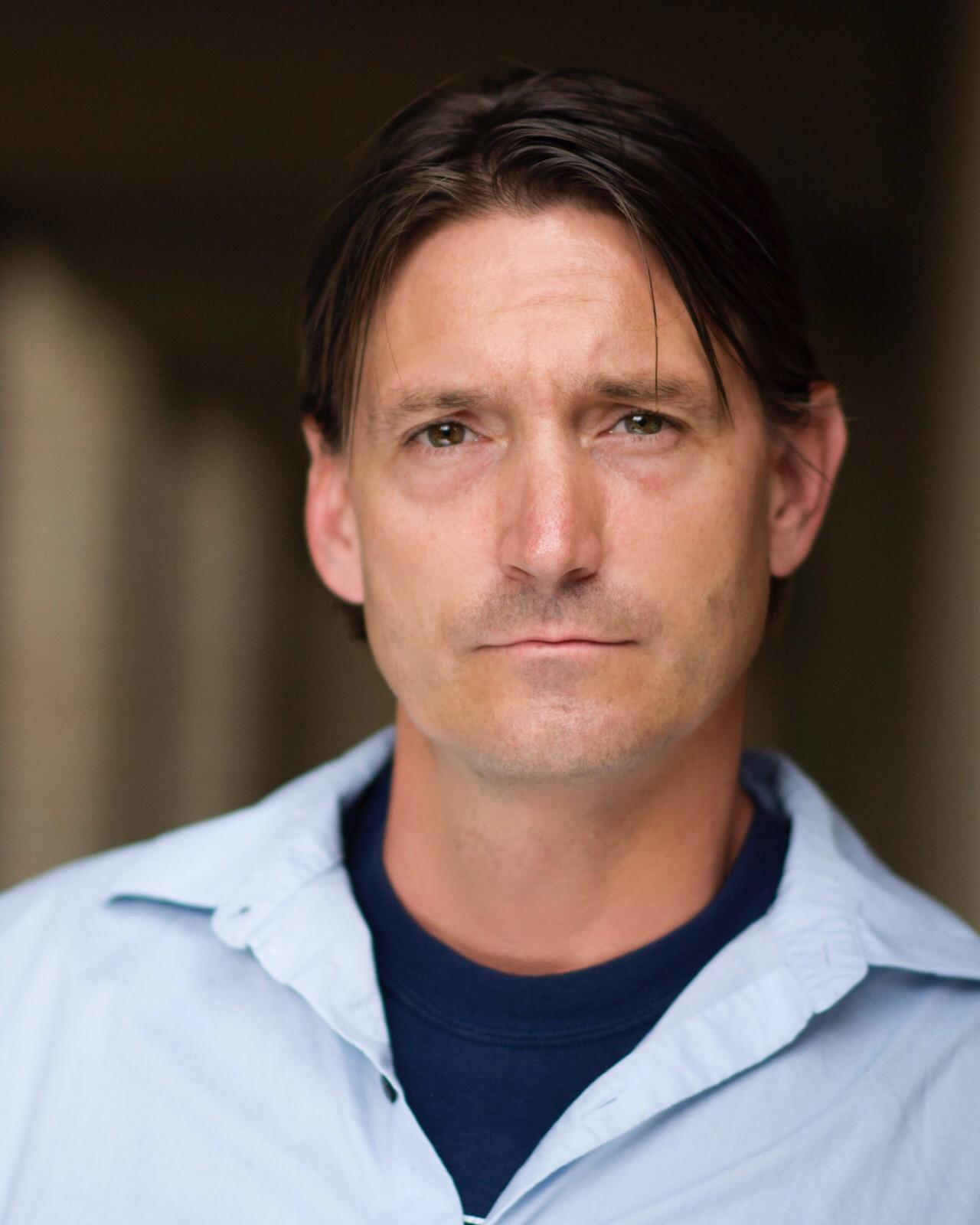 actor Gabriel Clark large photo