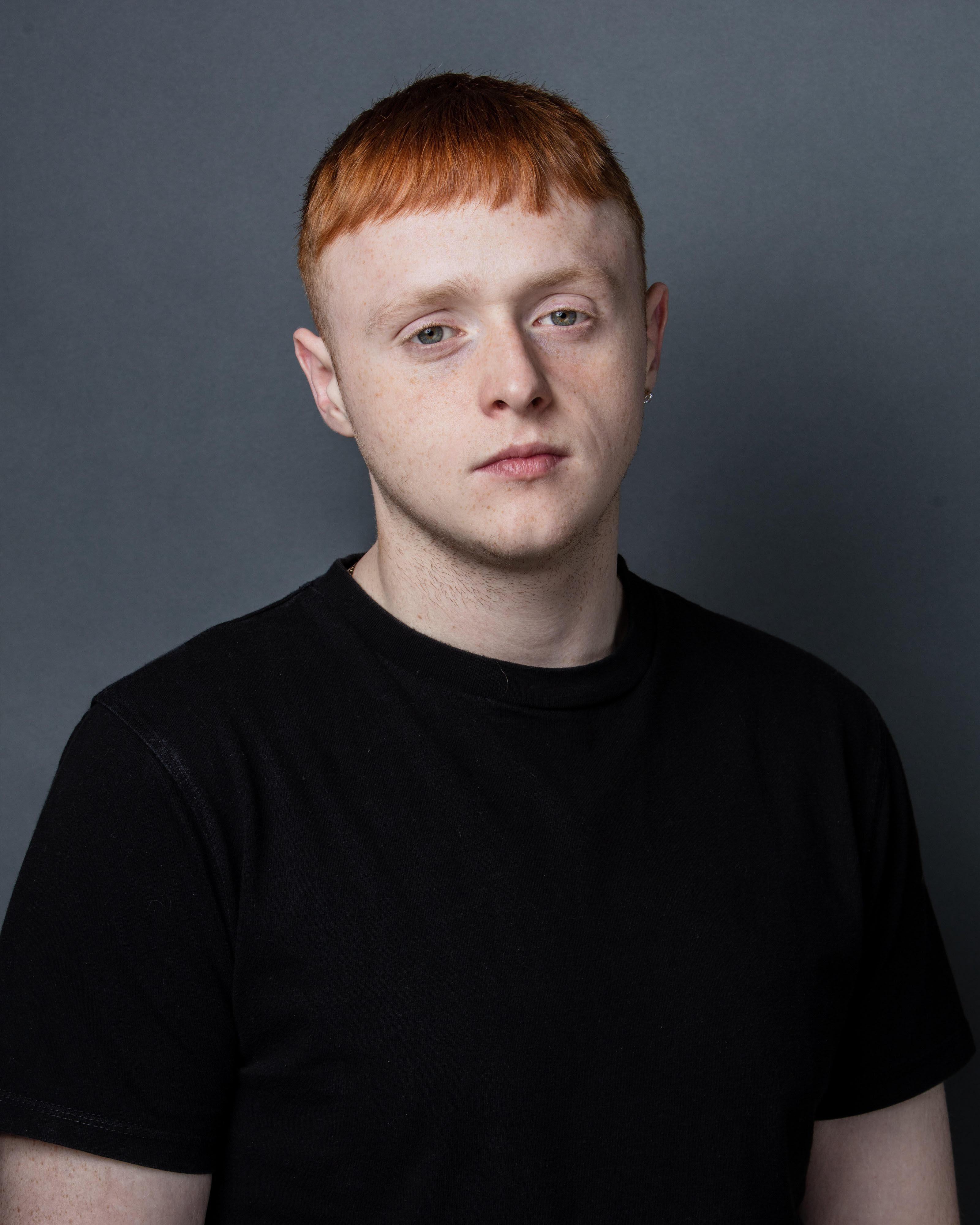 actor Spike Leighton large photo