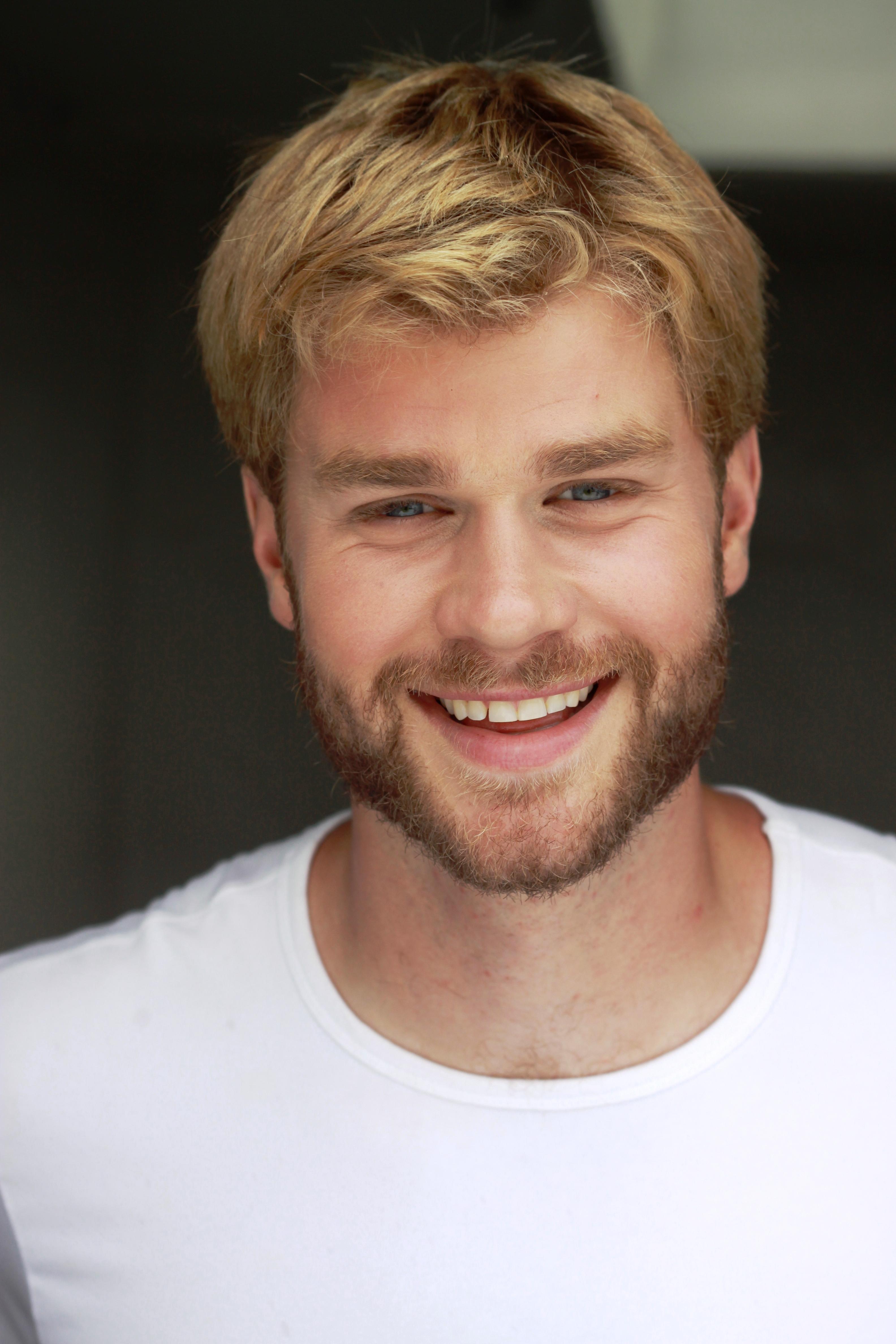 actor John Budge large photo