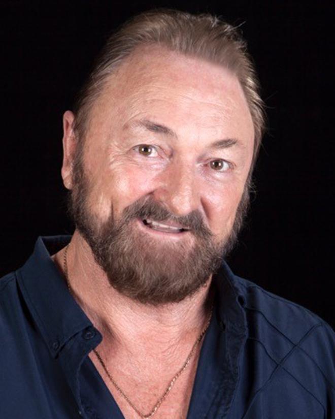 actor Col Elliott large photo