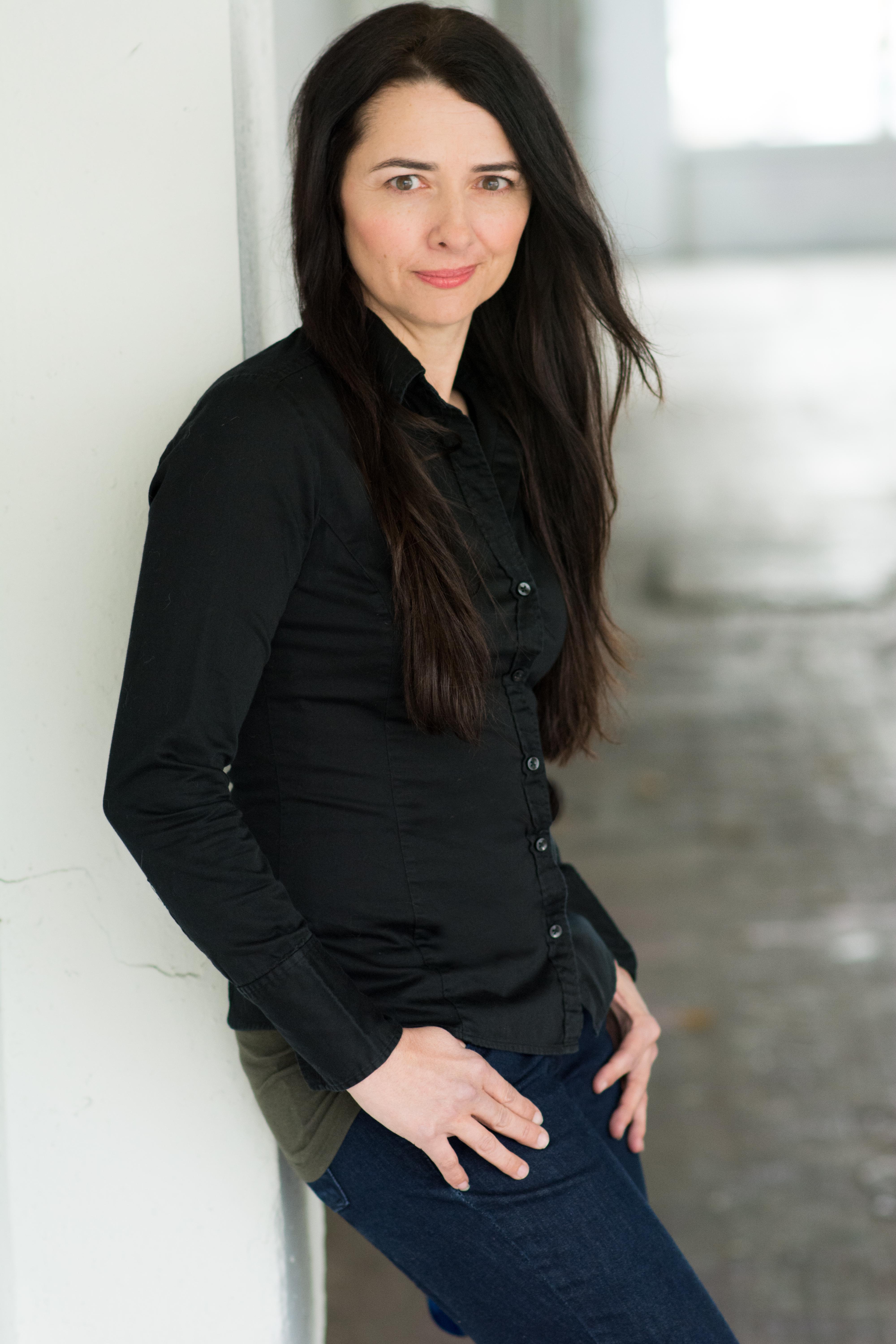 actor Darlene Sellers large photo