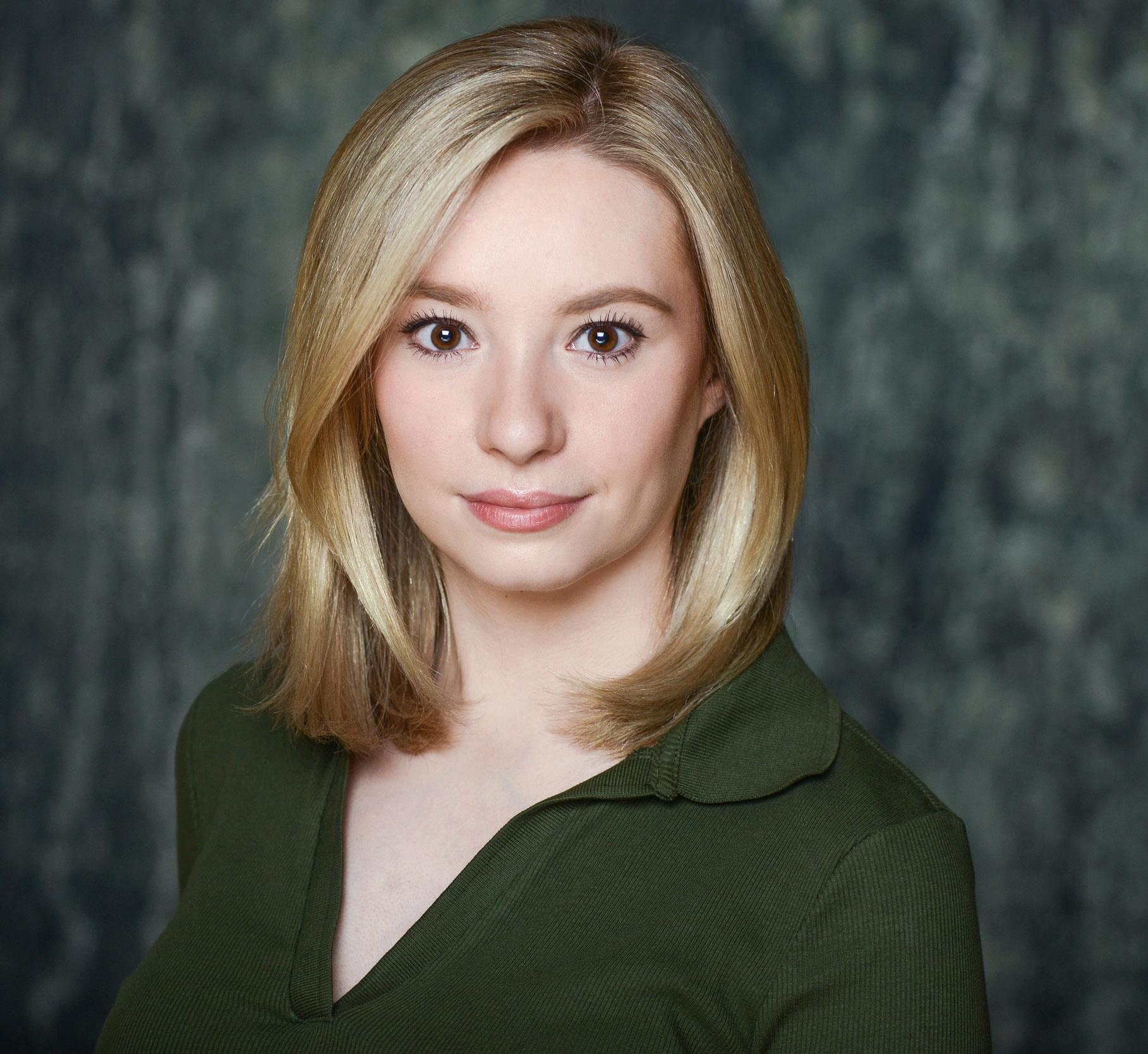 actor Alexa Pozzobon large photo