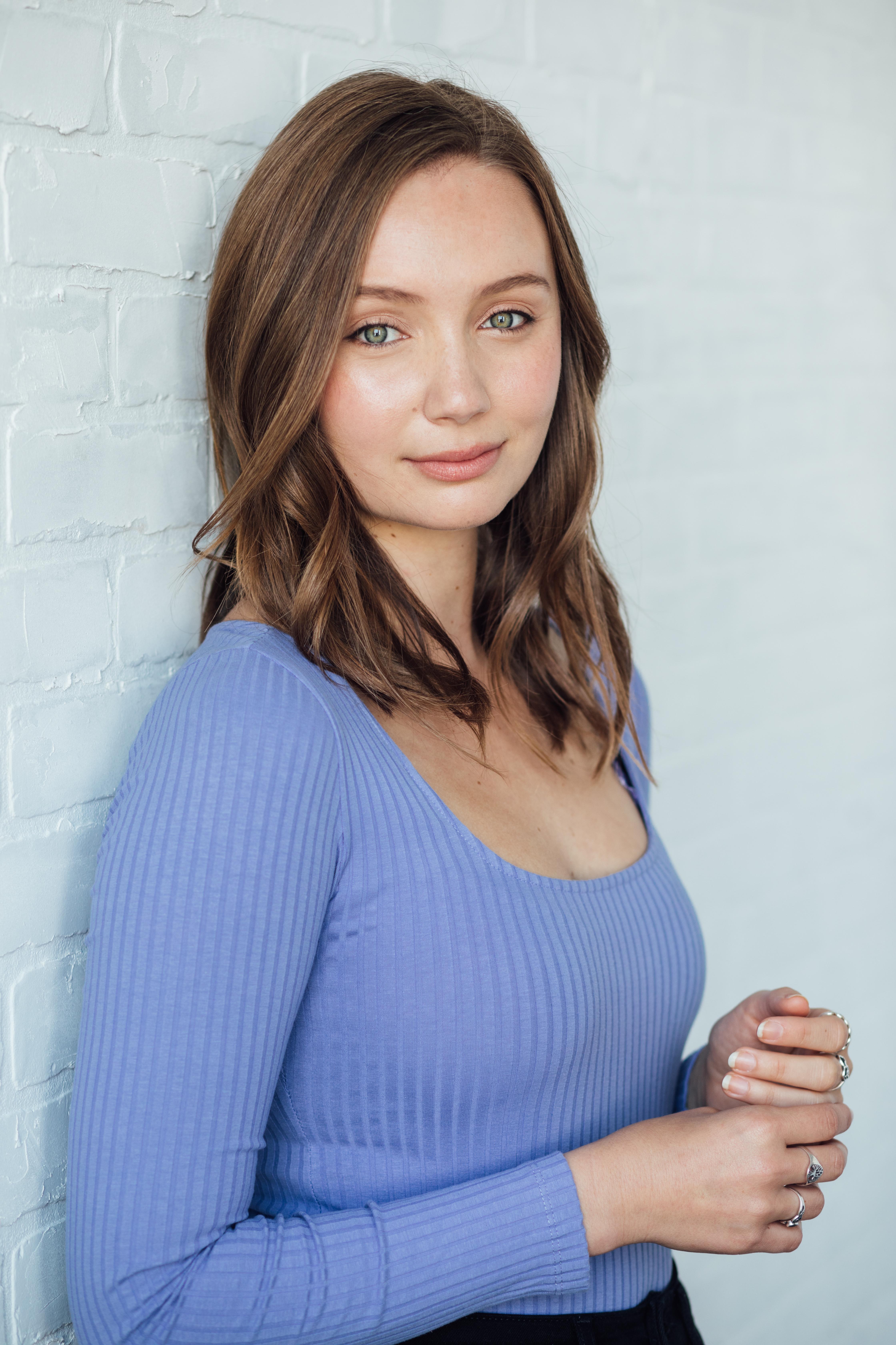 actor Devon Hauth large photo