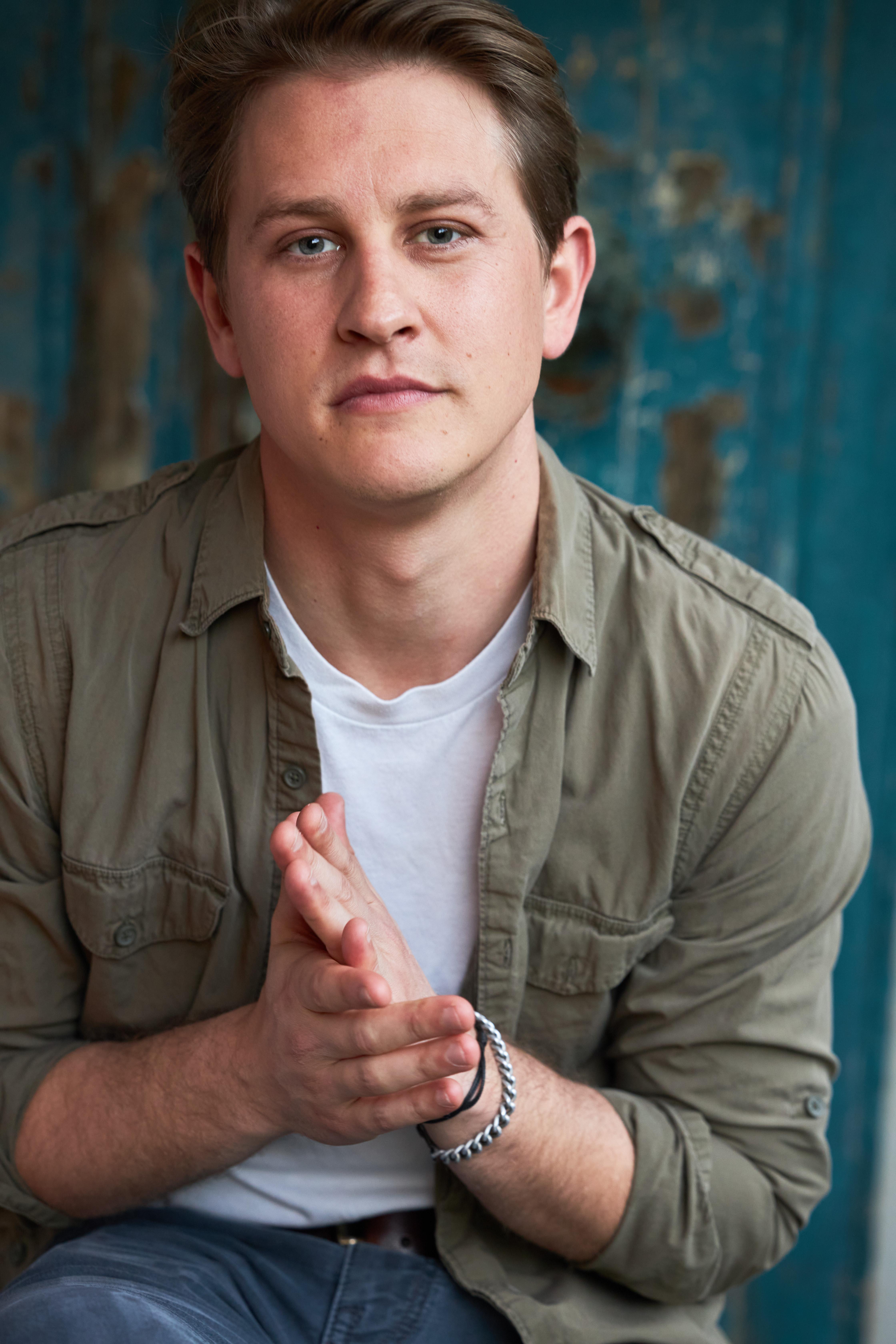 actor John Ahle Kellar large photo