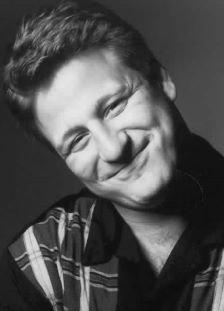 actor David Flick large photo