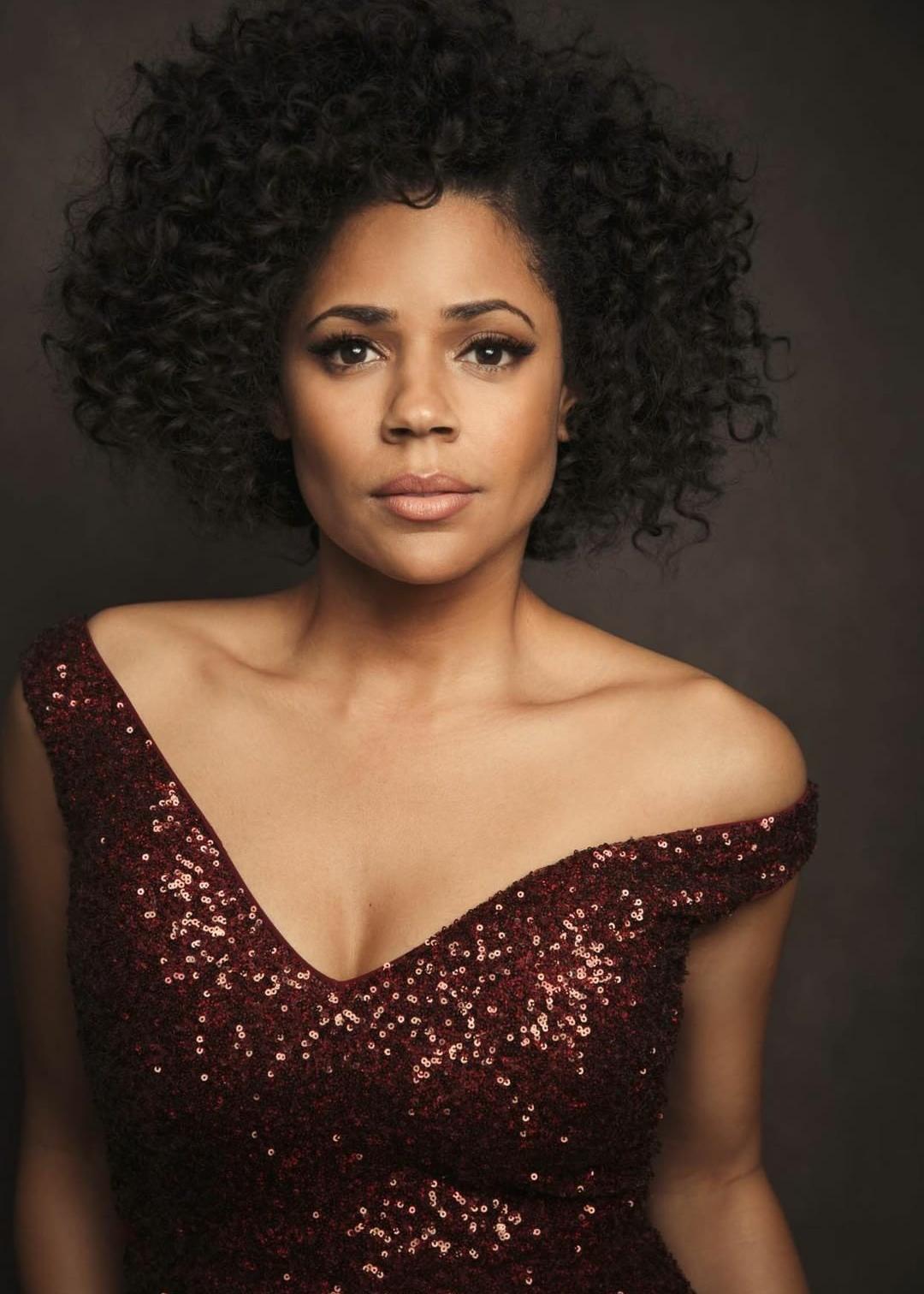 actor Amaris Davidson large photo