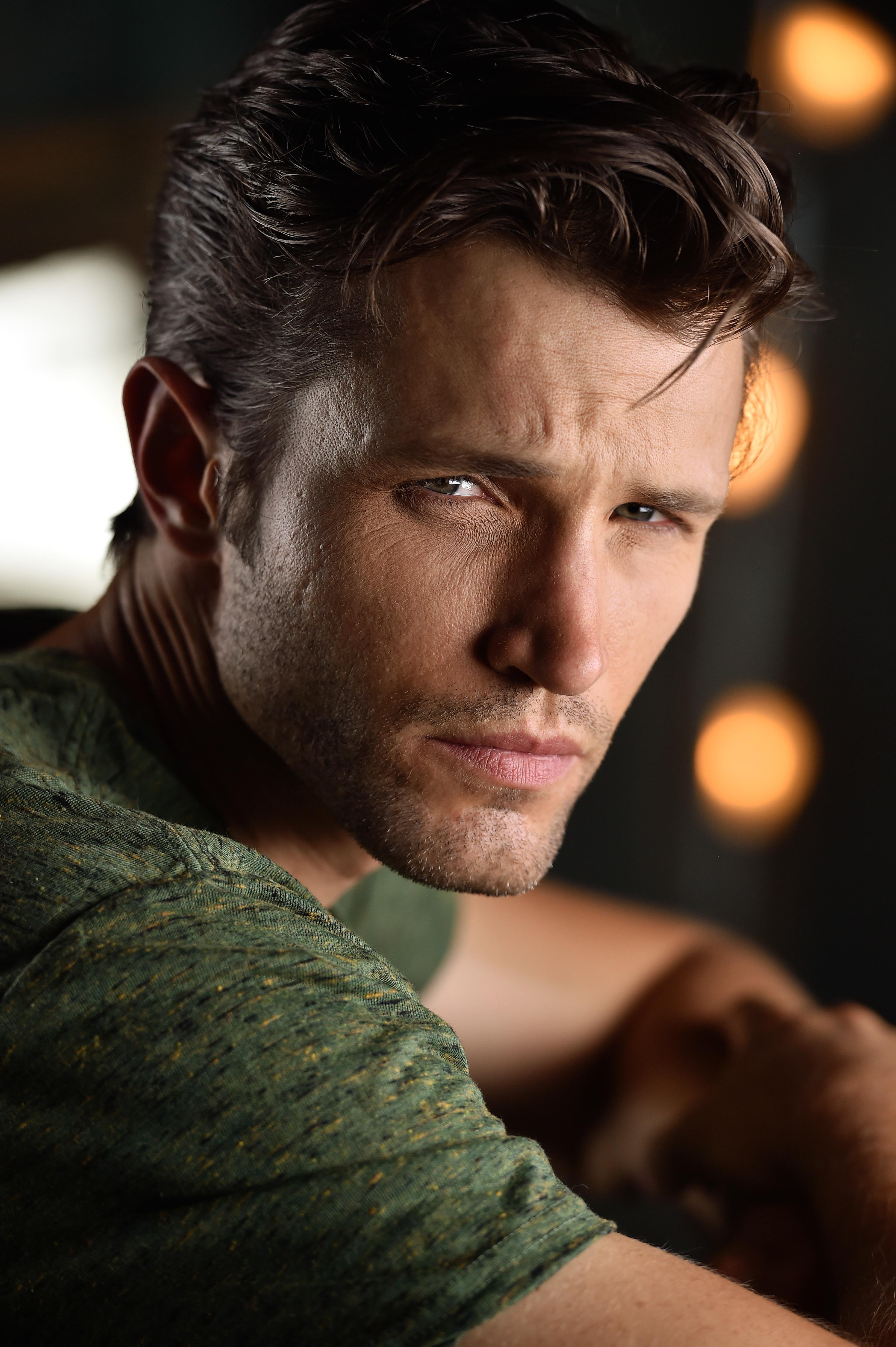 actor Eric Callero large photo