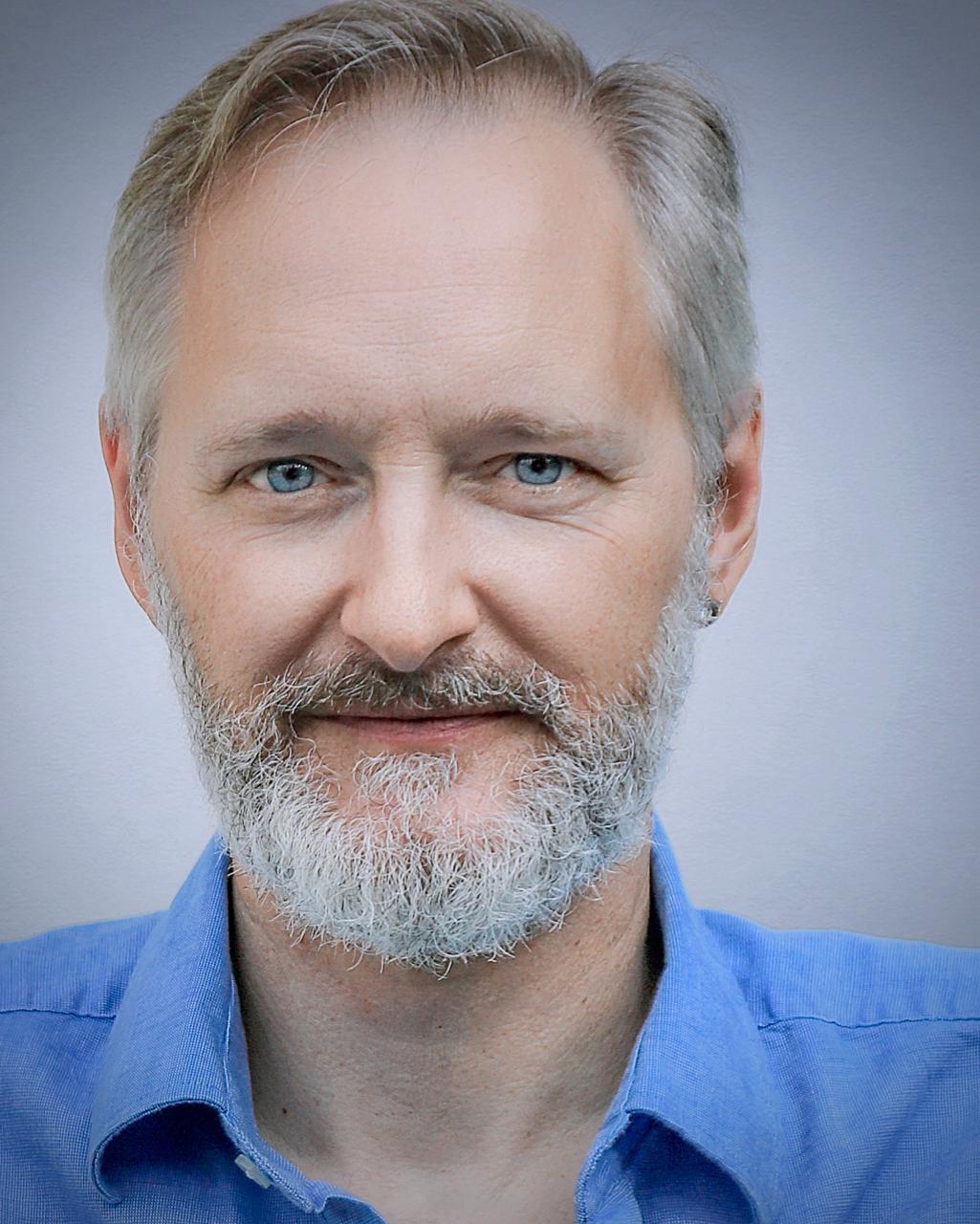 actor Mark Doerr large photo