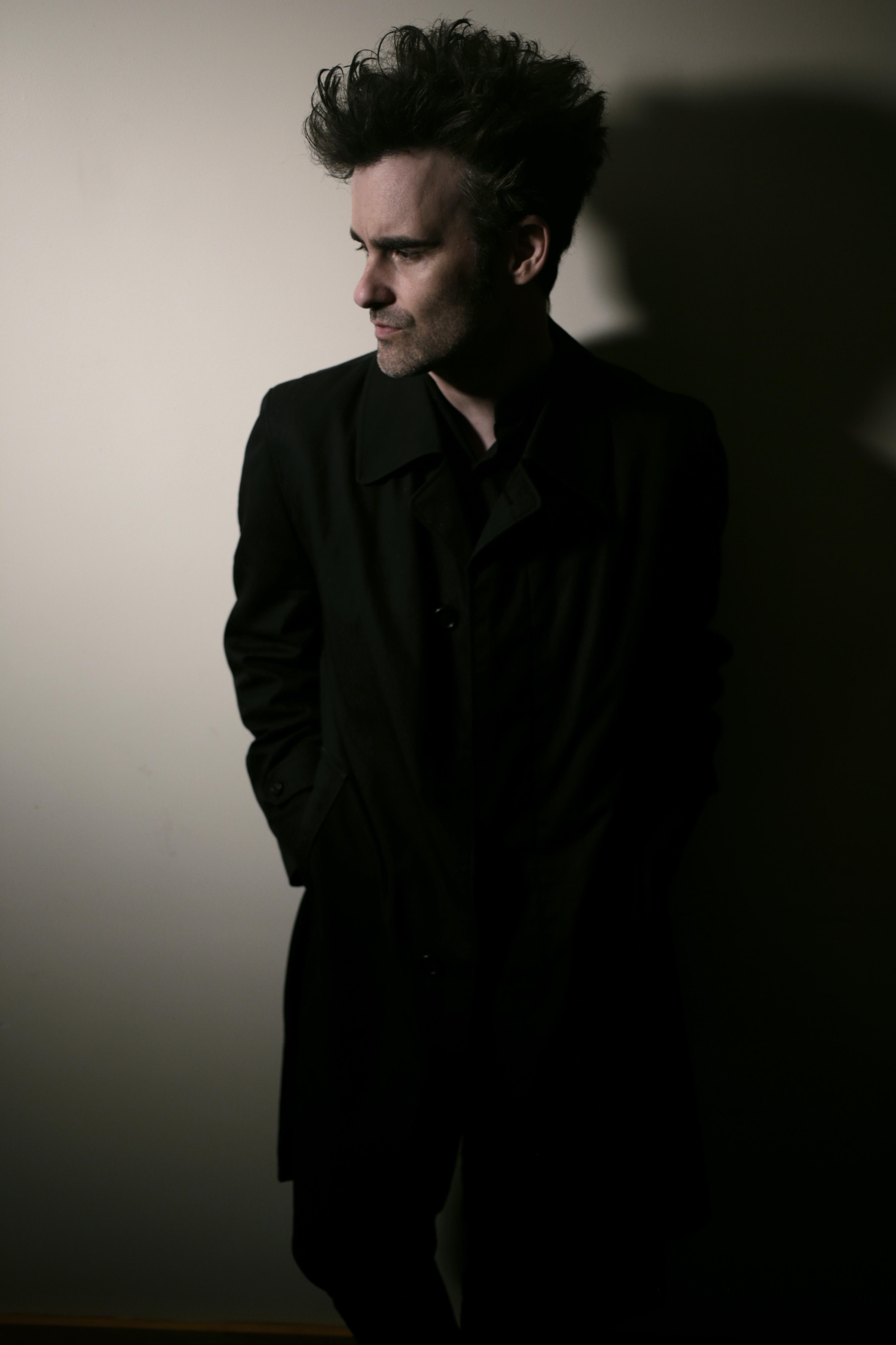 actor Robert Levon Been large photo