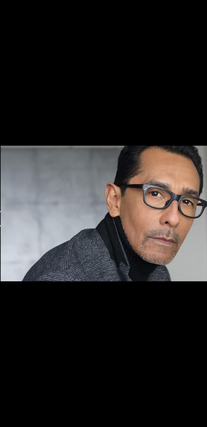 actor Andrew Carrillo large photo