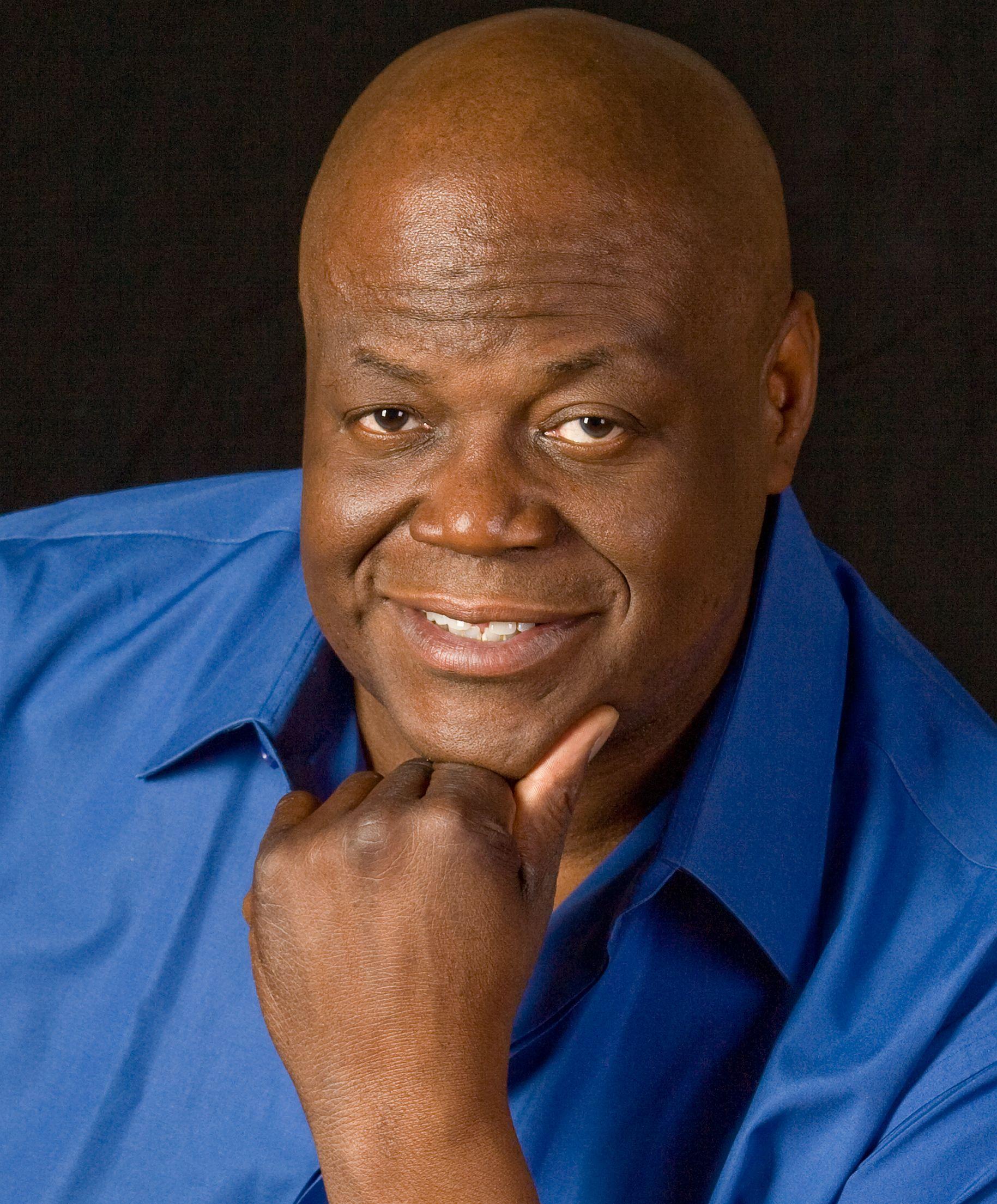 actor Big Ron Lyons large photo