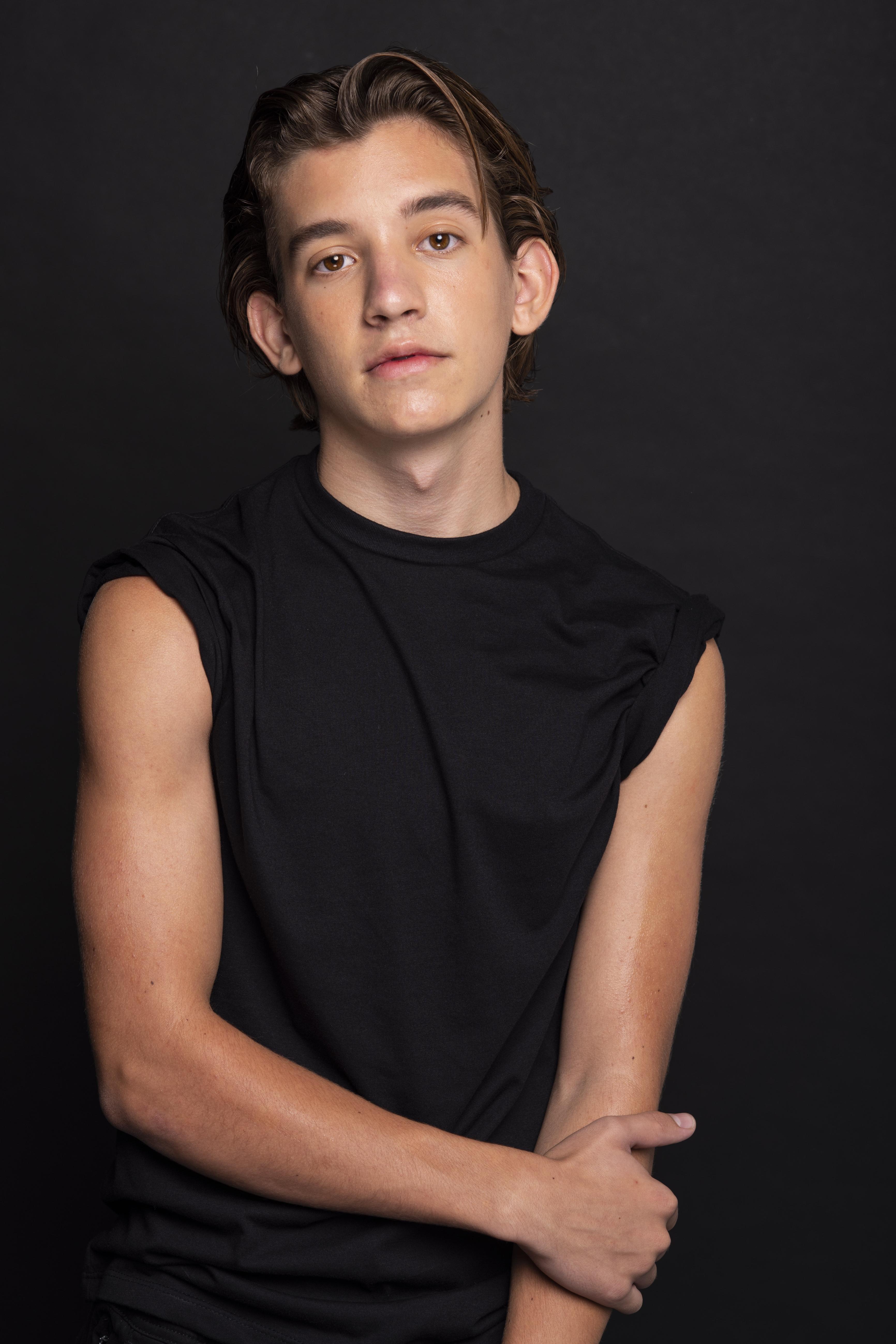 actor Prestyn Bates large photo