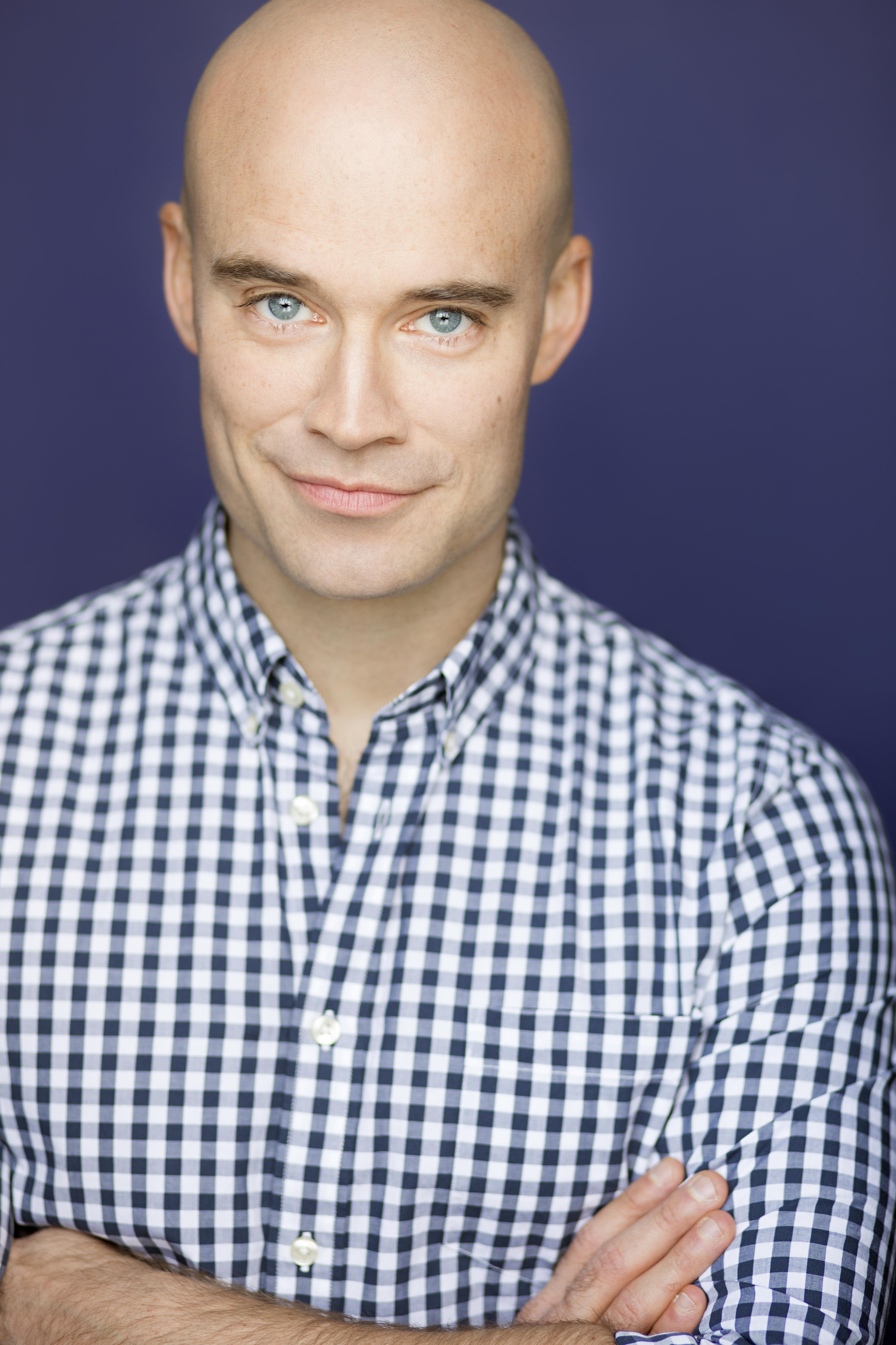 actor Eric S. Robertson large photo