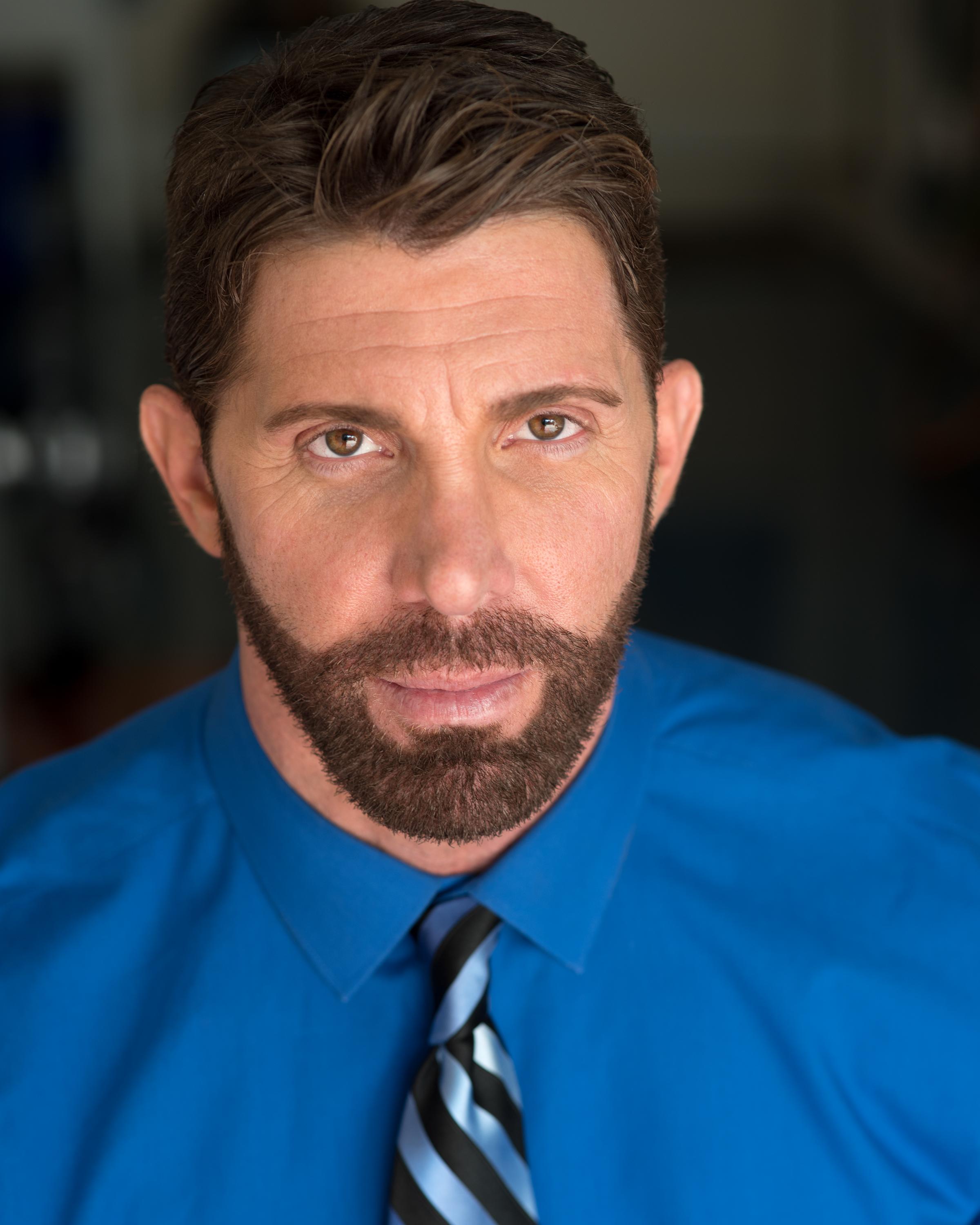 actor Christopher Cutillo large photo