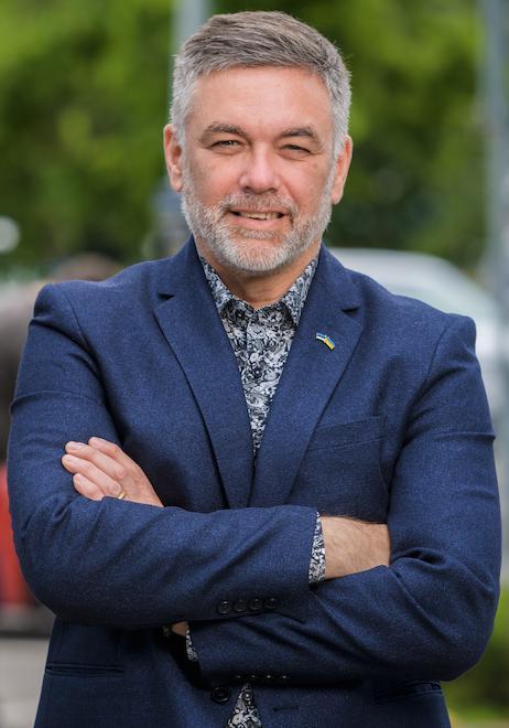 actor Jim Sebastian Sharman large photo