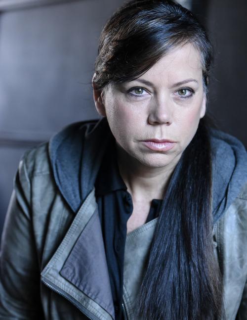 actor Ronda Belser large photo