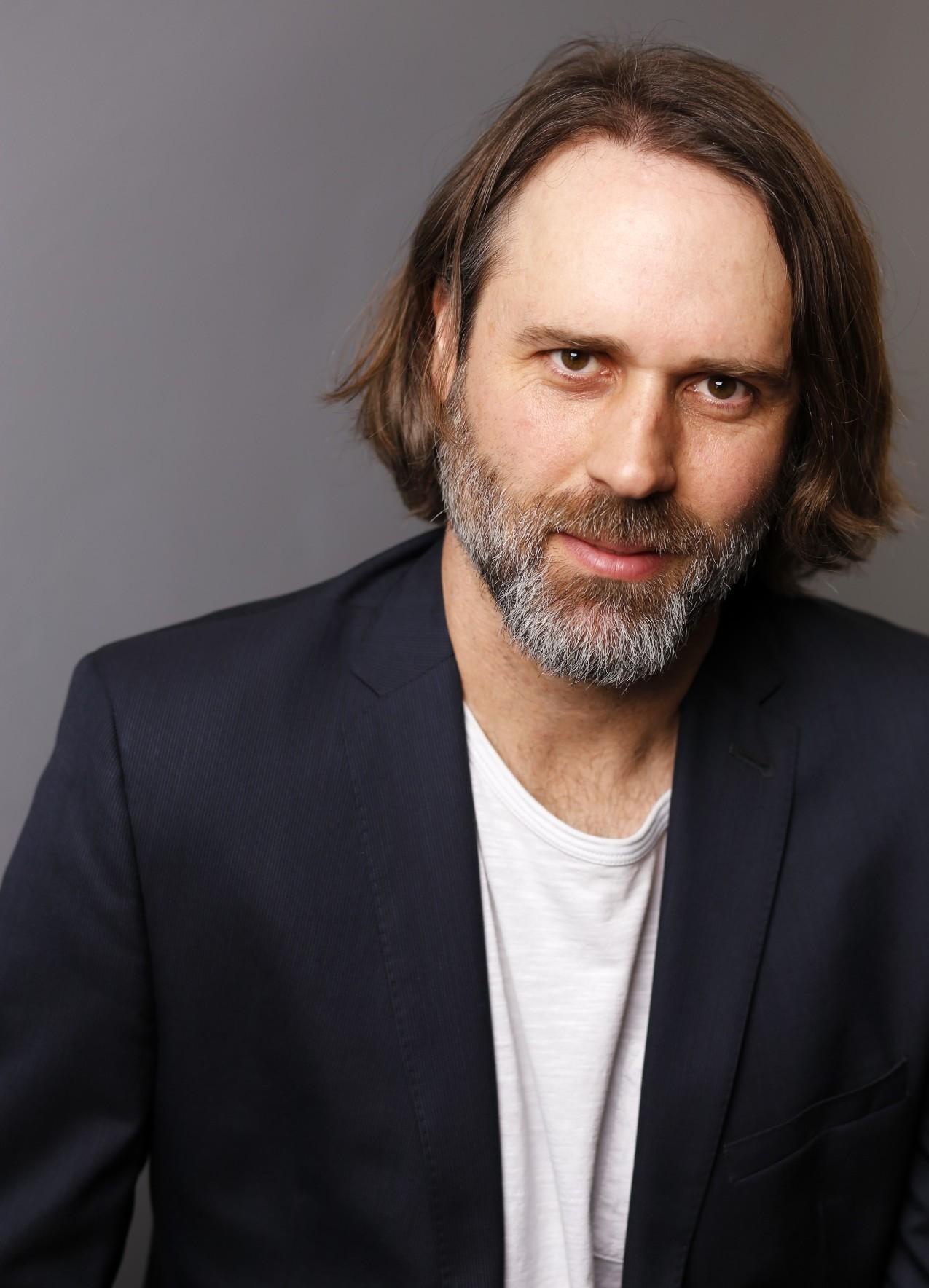 actor Steven Strobel large photo