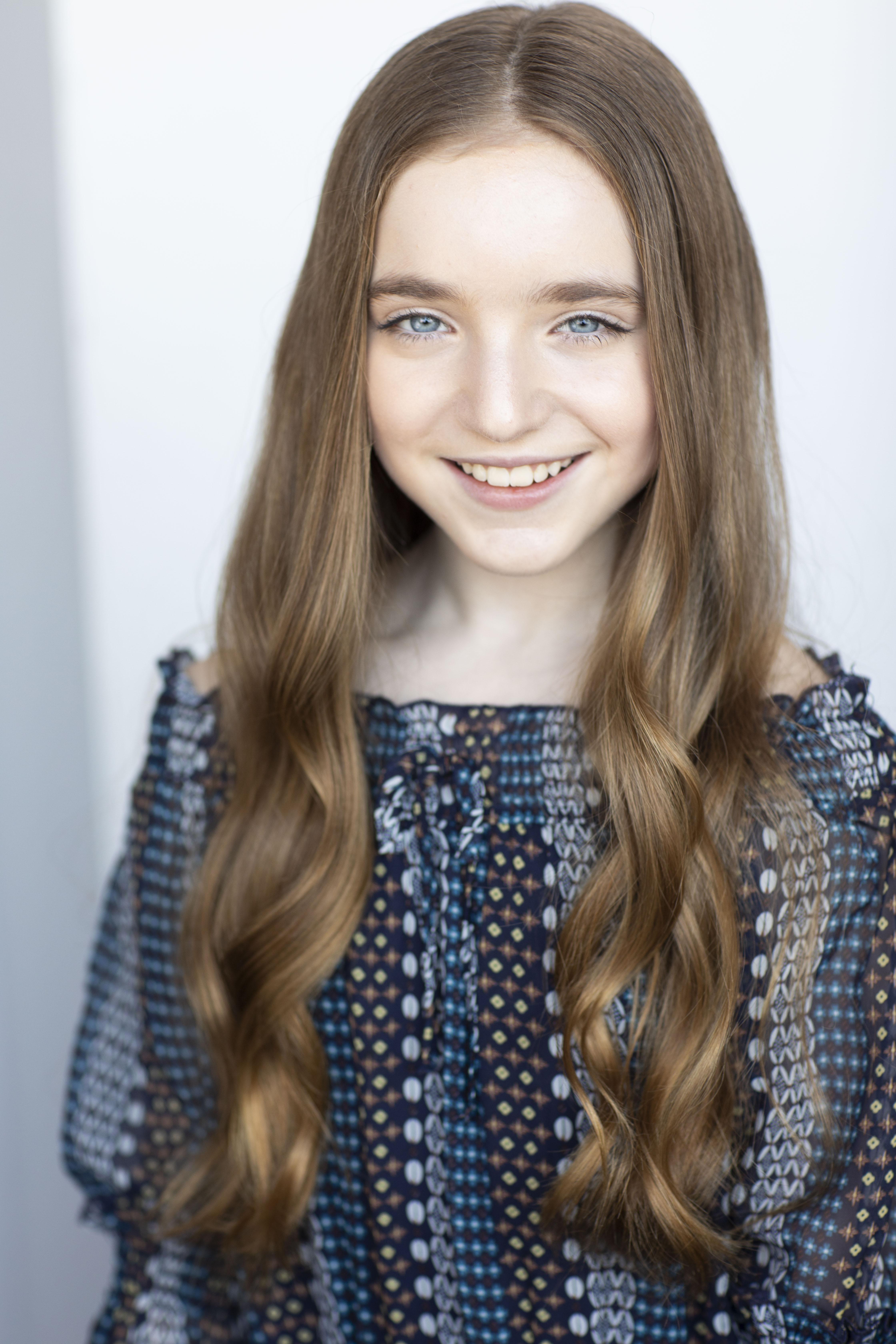 actor Alexa Nasatir large photo