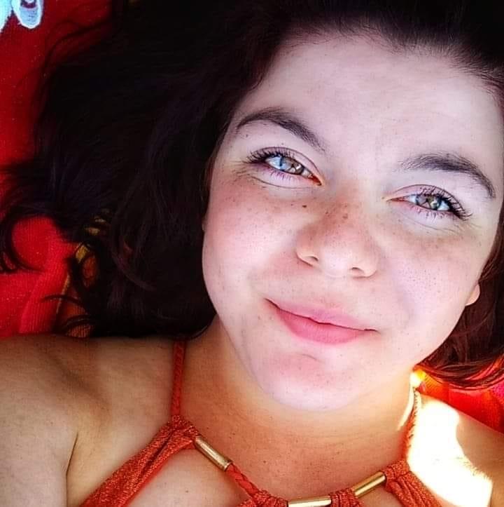 actor Meghan Holbrook large photo