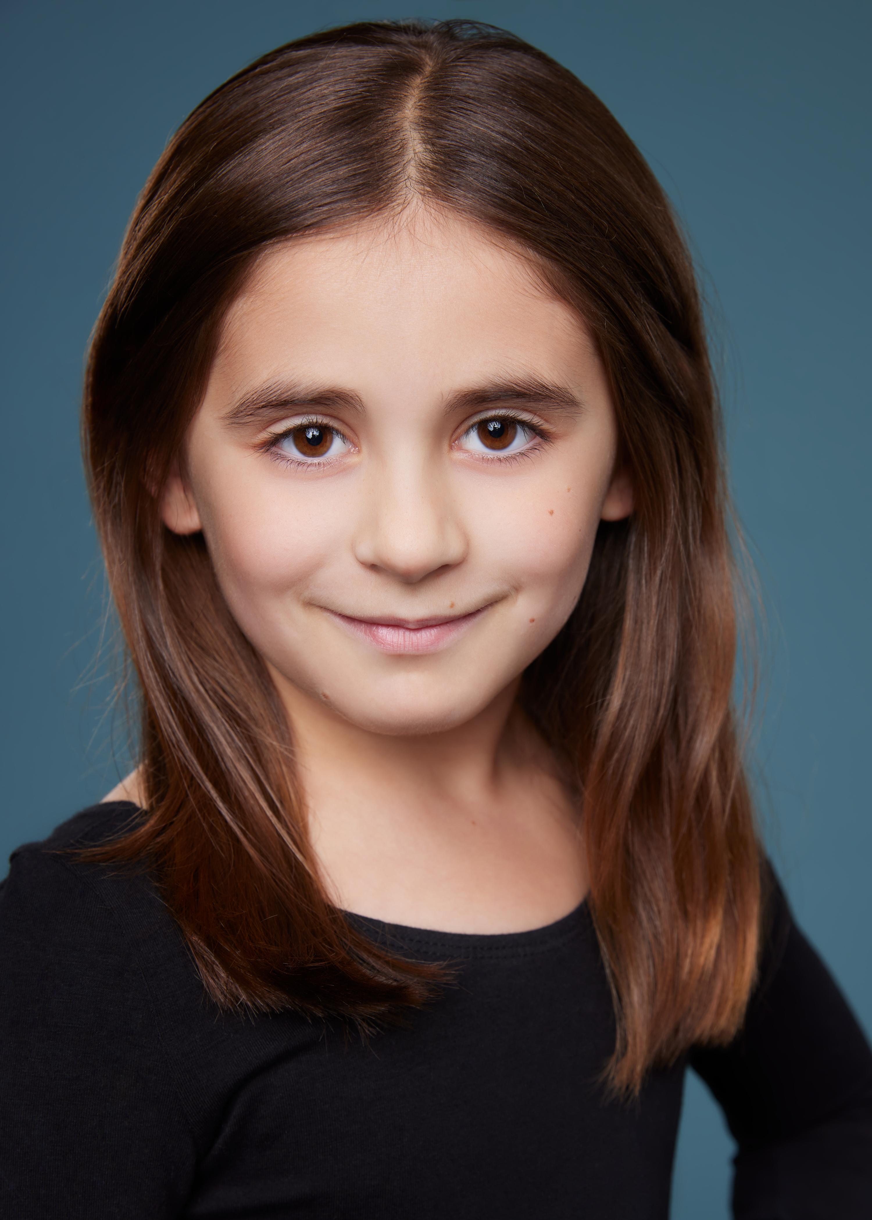 actor Aletheia Berry large photo