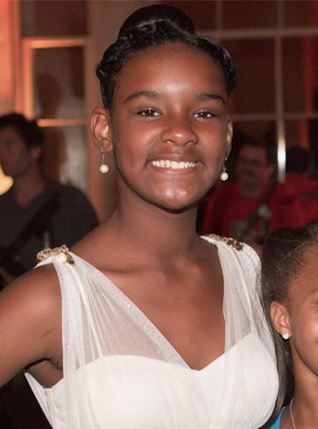 actor Jonshel Alexander large photo