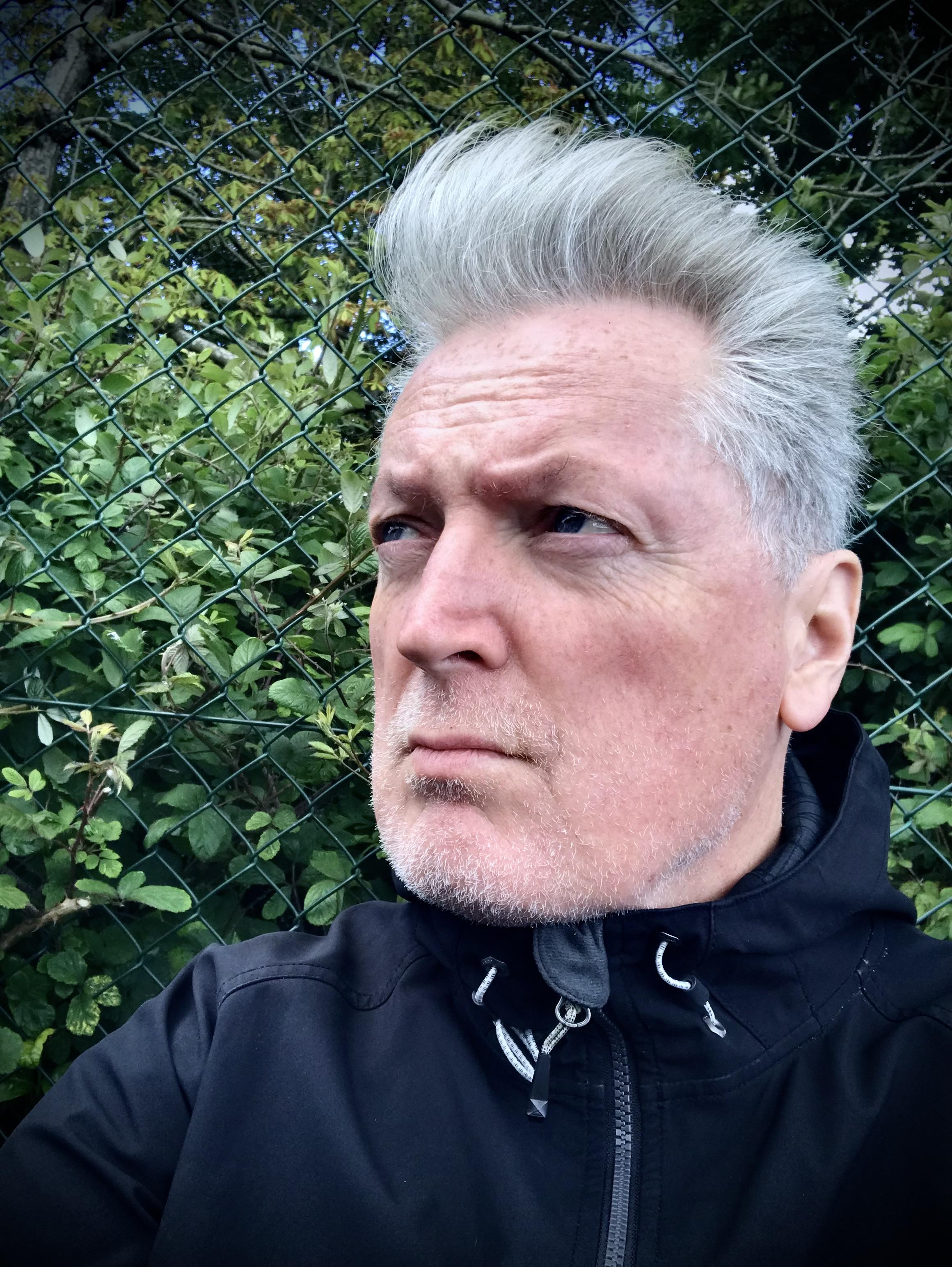 actor Michael Joseph Carr large photo