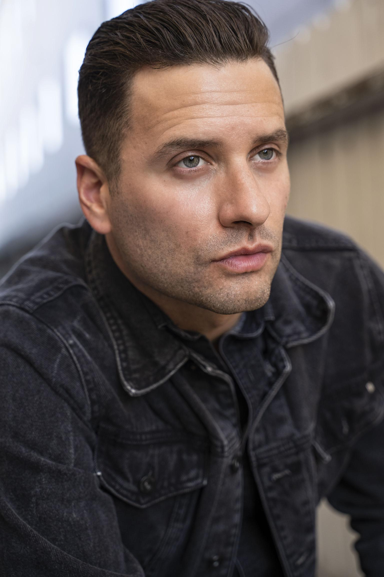 actor James Zimbardi large photo