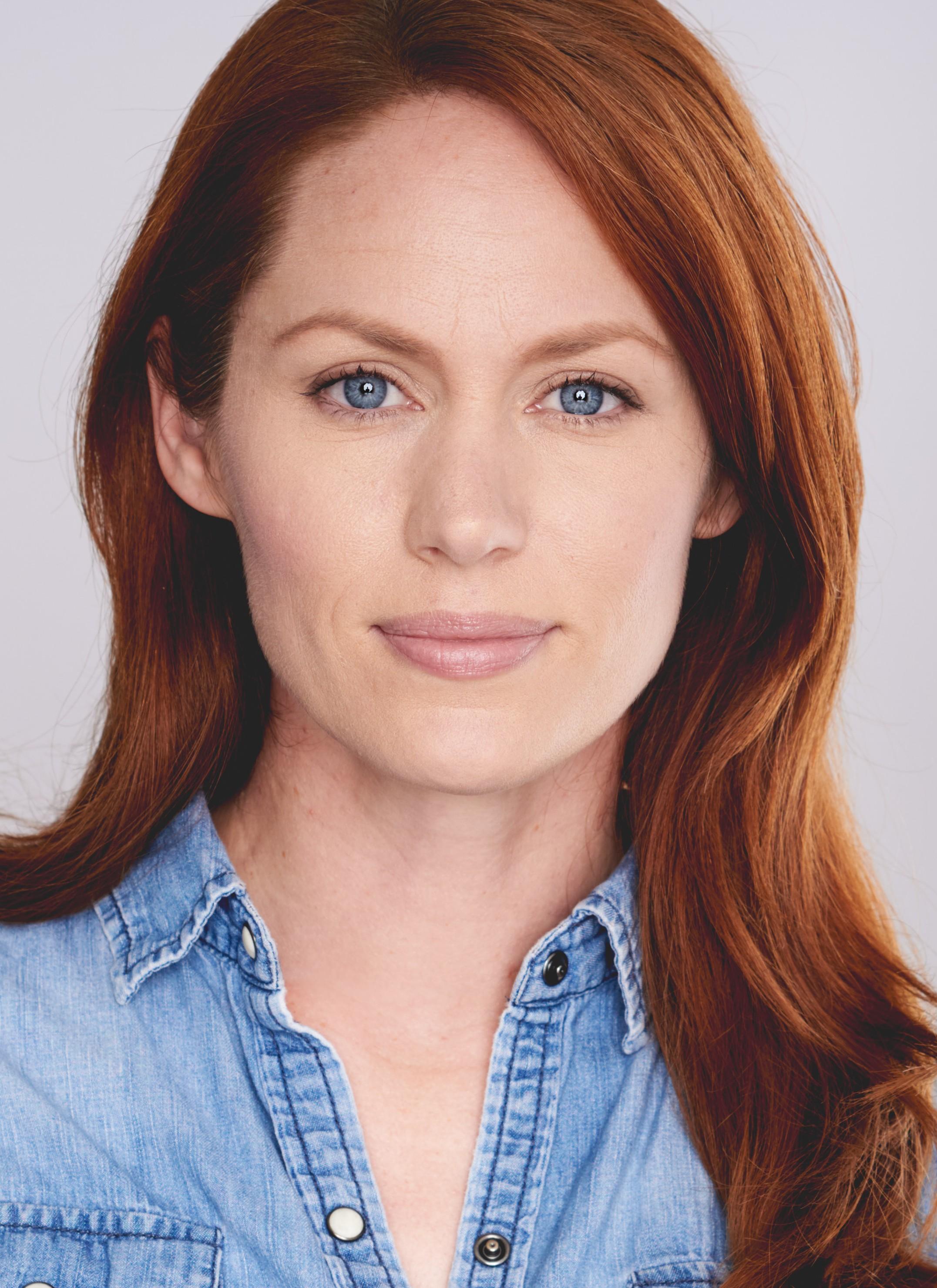 actor Jessica Galinas large photo