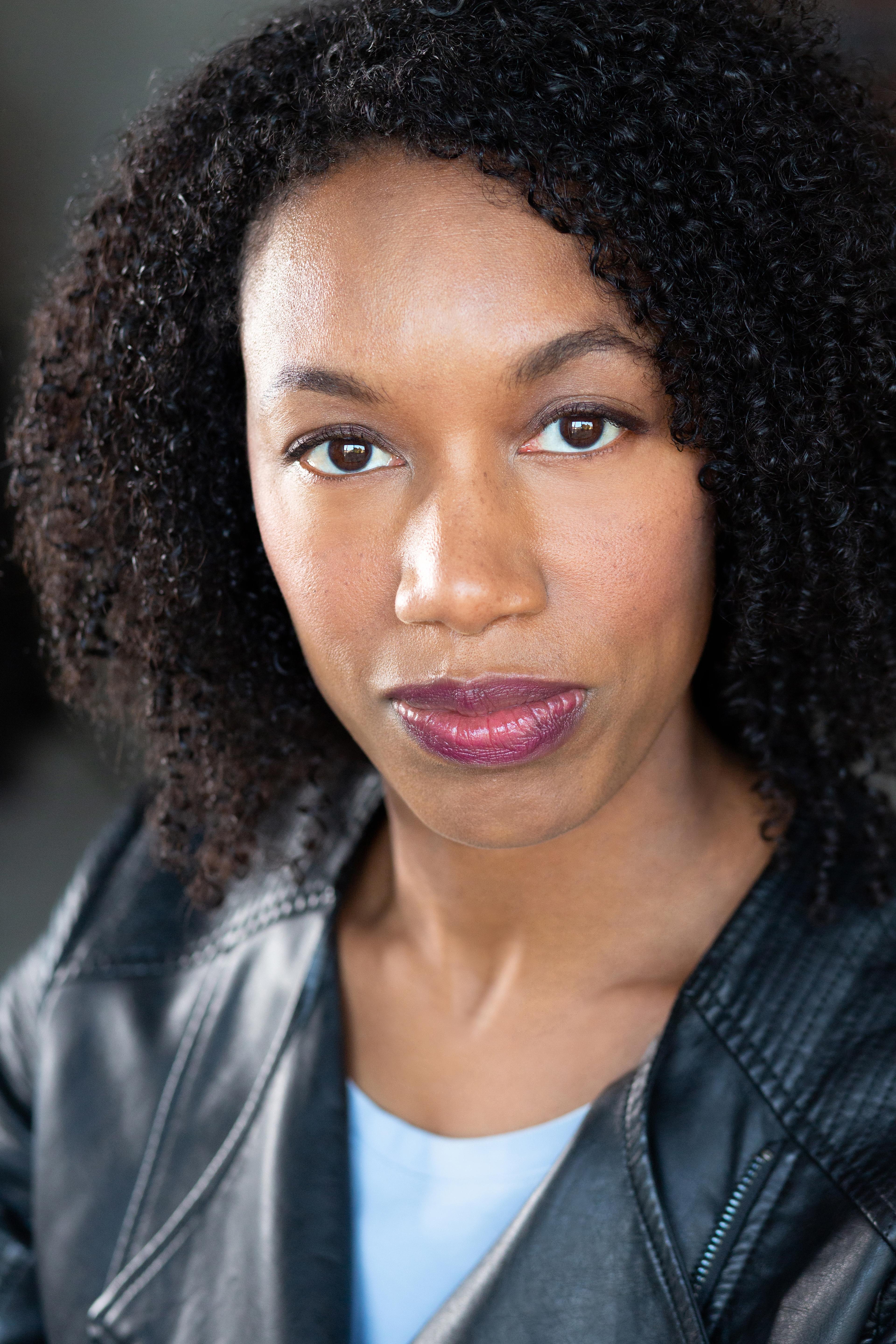 actor Linna Carter large photo