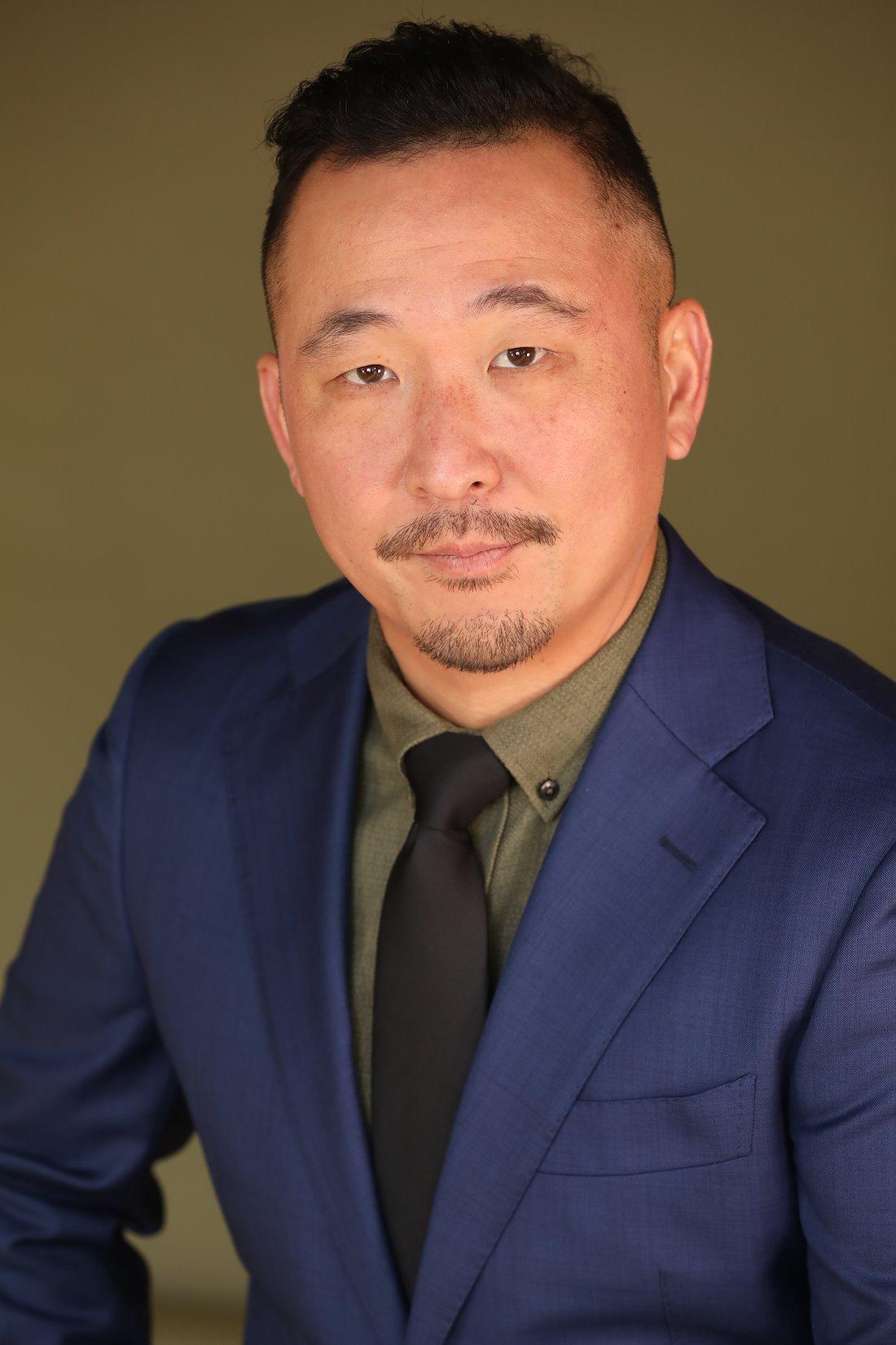 actor Joshua Kwak large photo