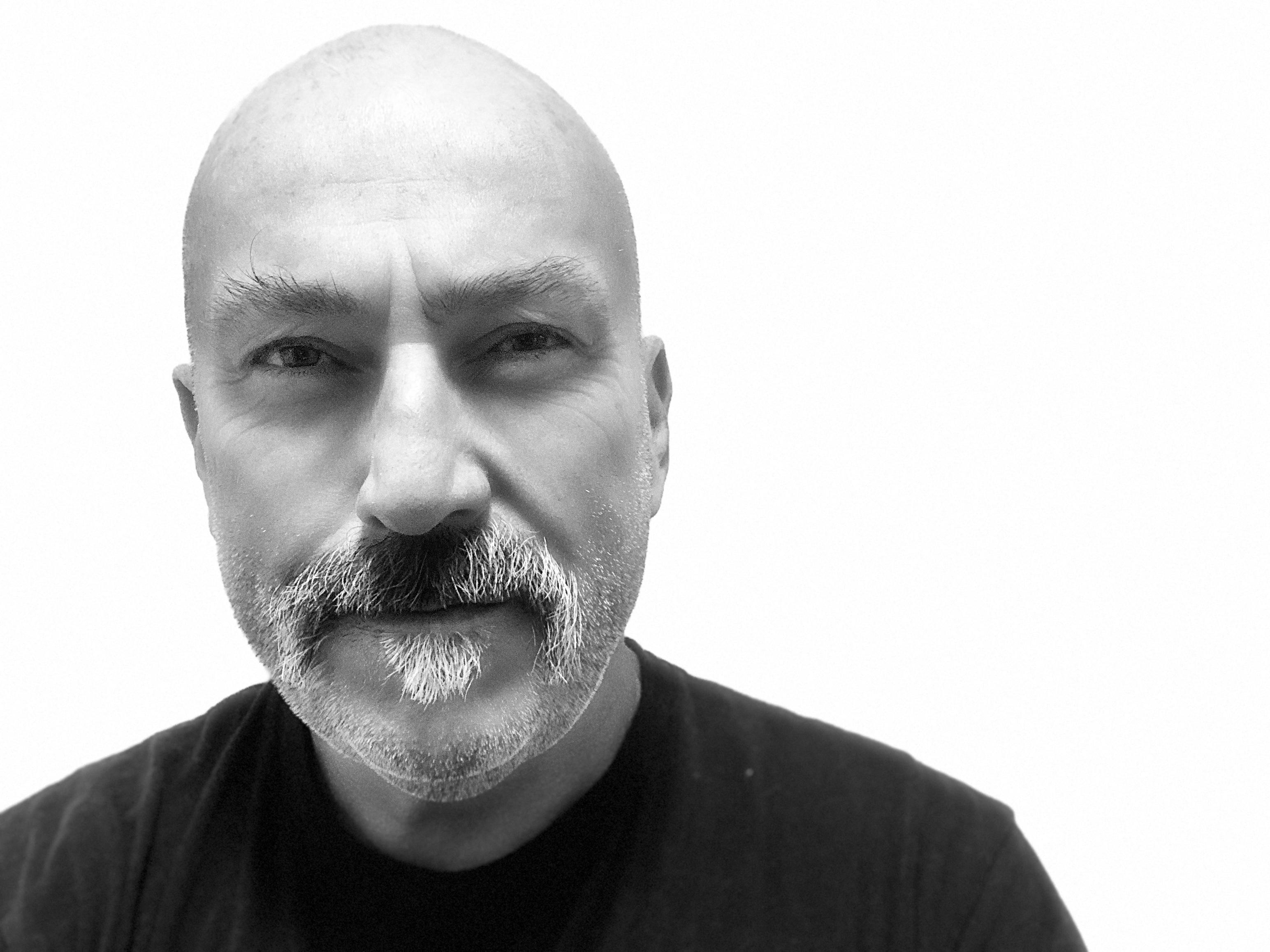 actor Mark A. Owen large photo