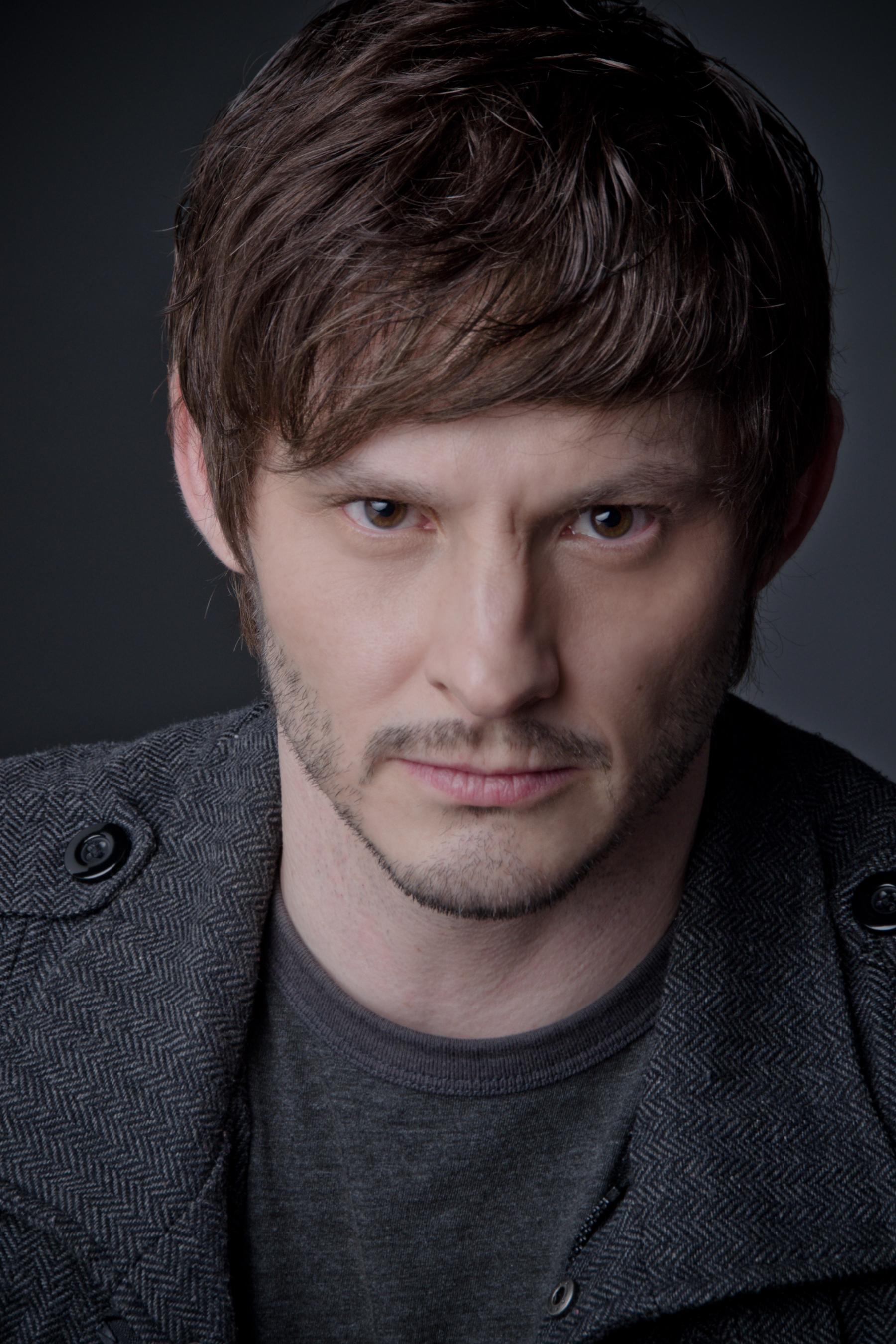 actor Stephen Brodie large photo